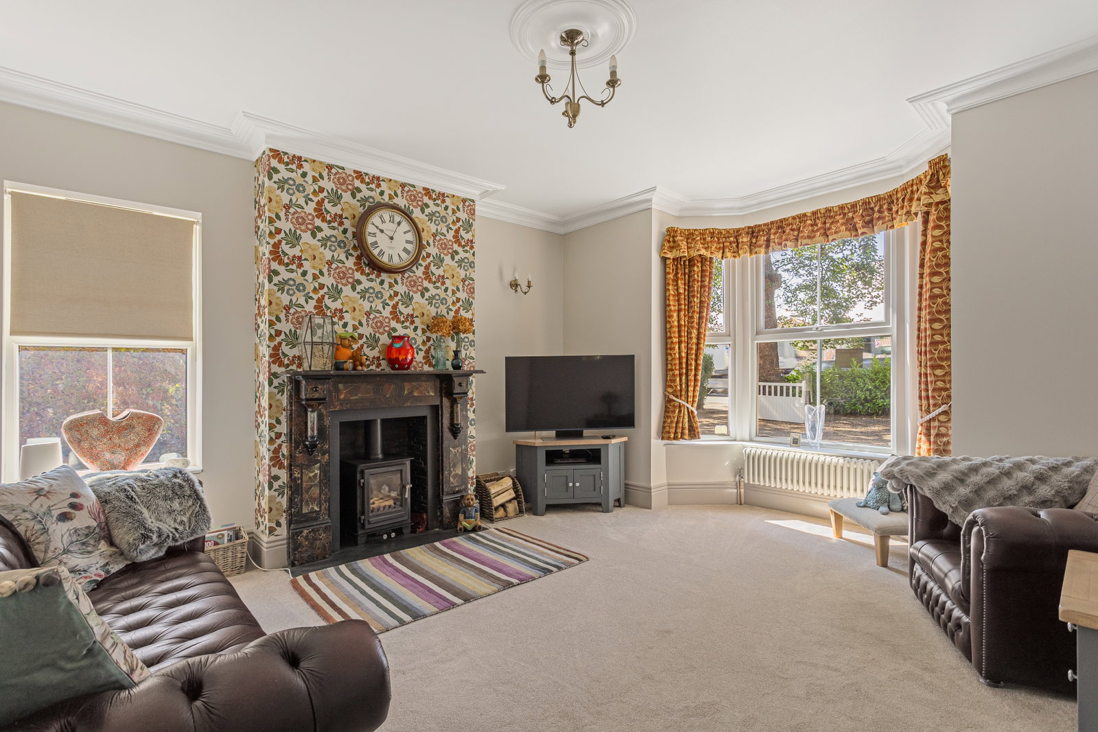 Detached House for sale in Hull, Main Road, Thorngumbald, Hull, HU12 9NA, 2915 m²