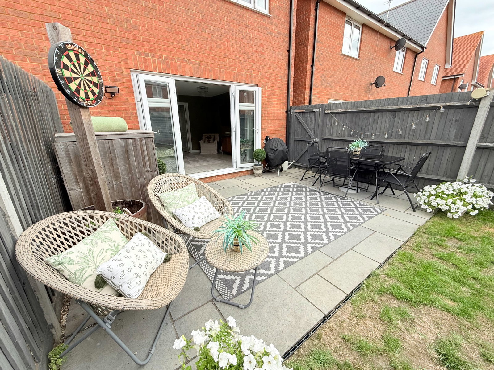Semi Detached House in Gravesend