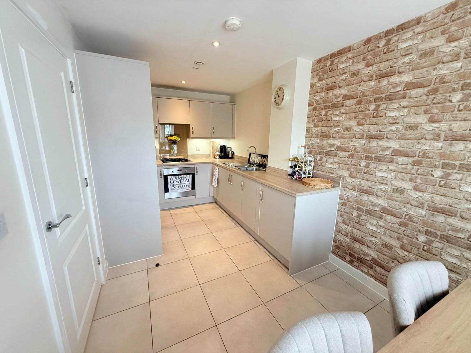 Semi Detached House in Gravesend
