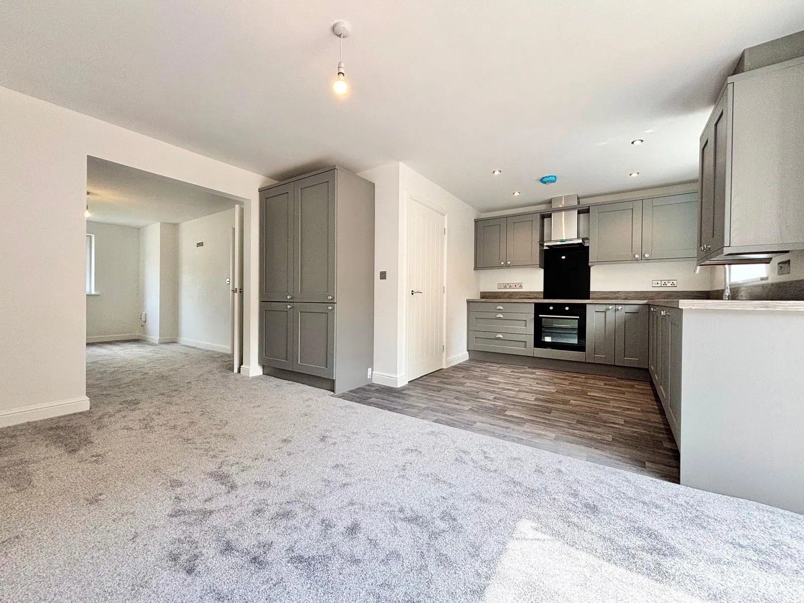 Semi Detached House in Brampton