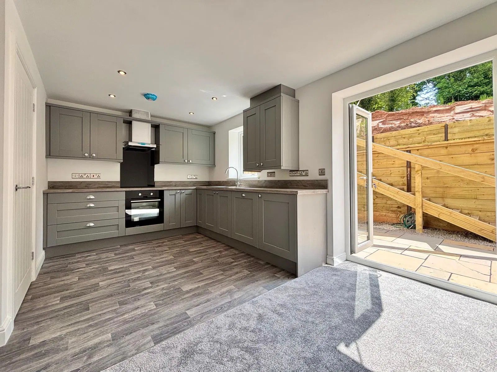 Semi Detached House in Brampton