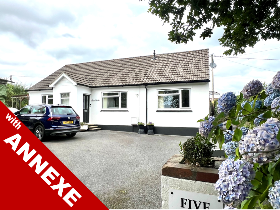 Bungalow in St. Austell