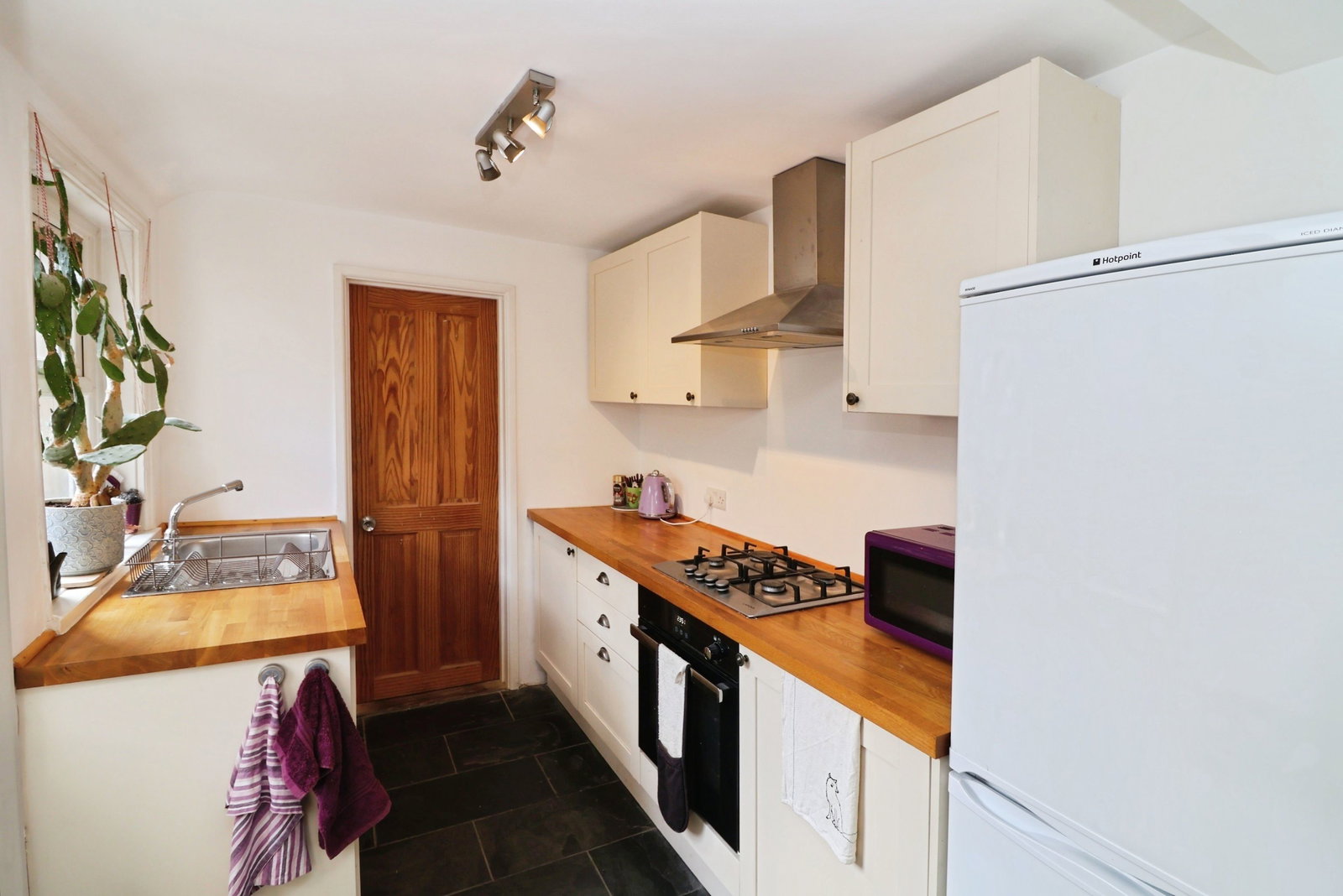 Semi Detached House in Emsworth