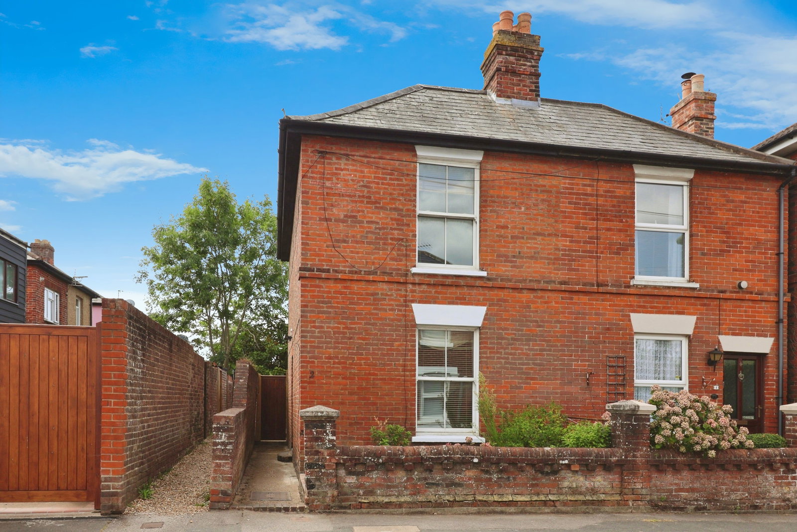Semi Detached House in Emsworth