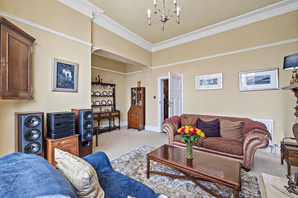 Semi Detached House in Swansea