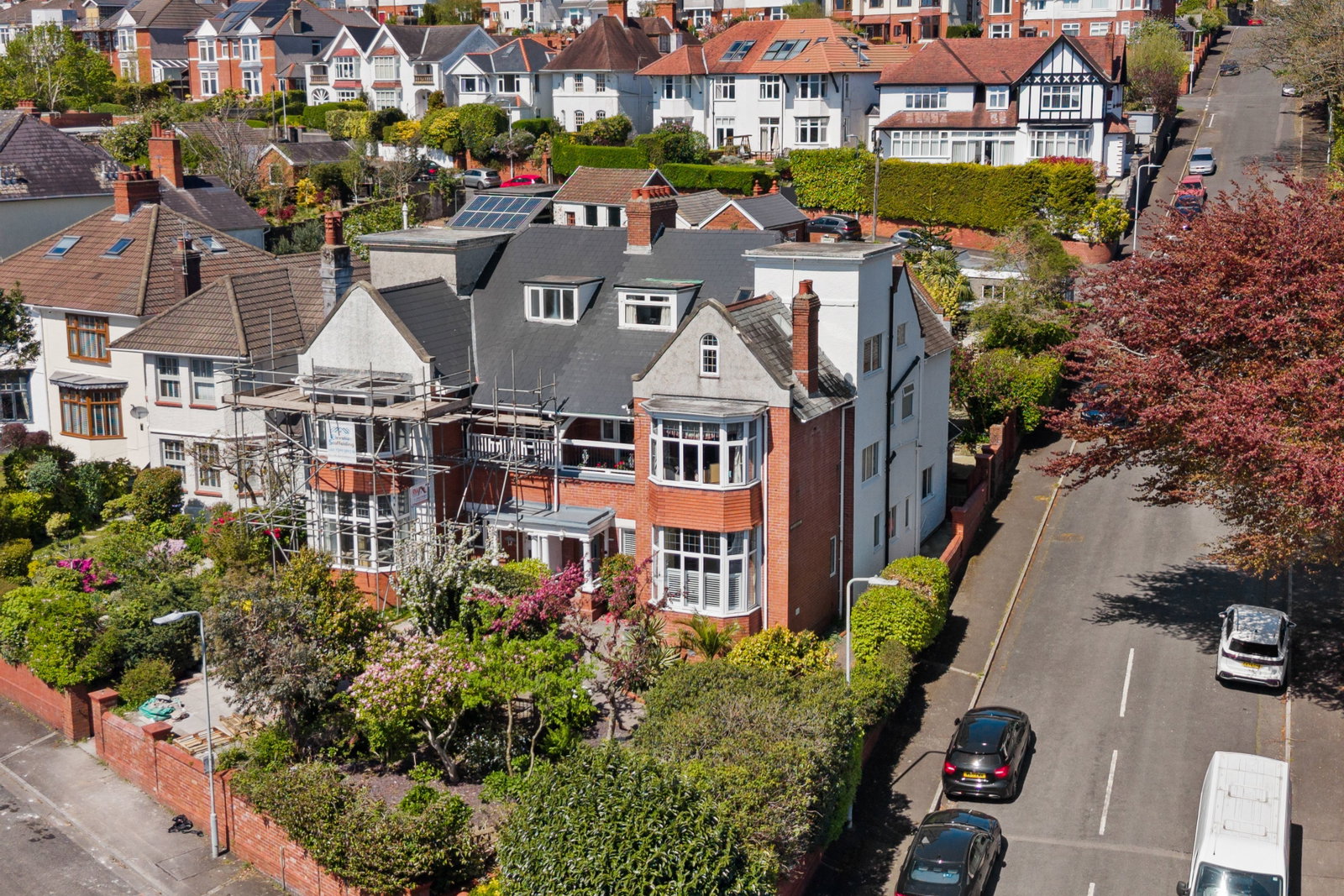 Semi Detached House in Swansea