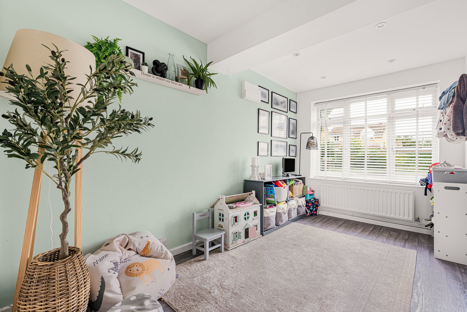 Detached House in Bicester