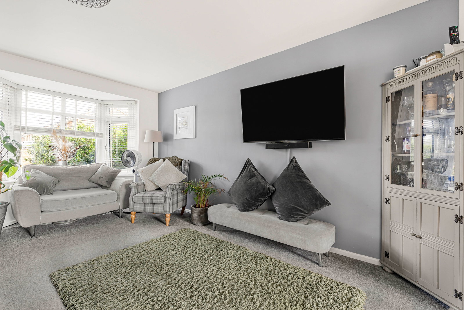 Detached House in Bicester