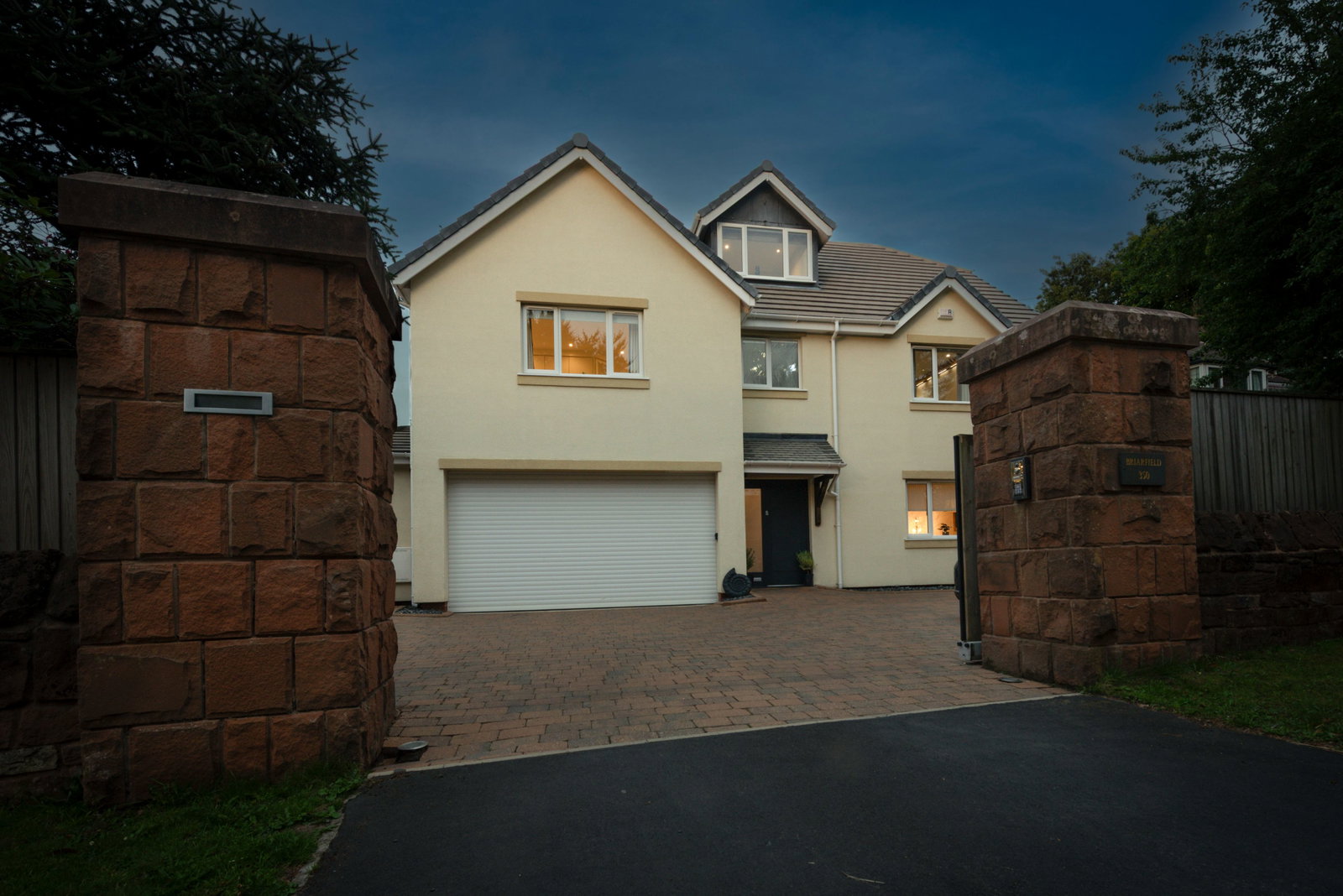 Detached House in Wirral