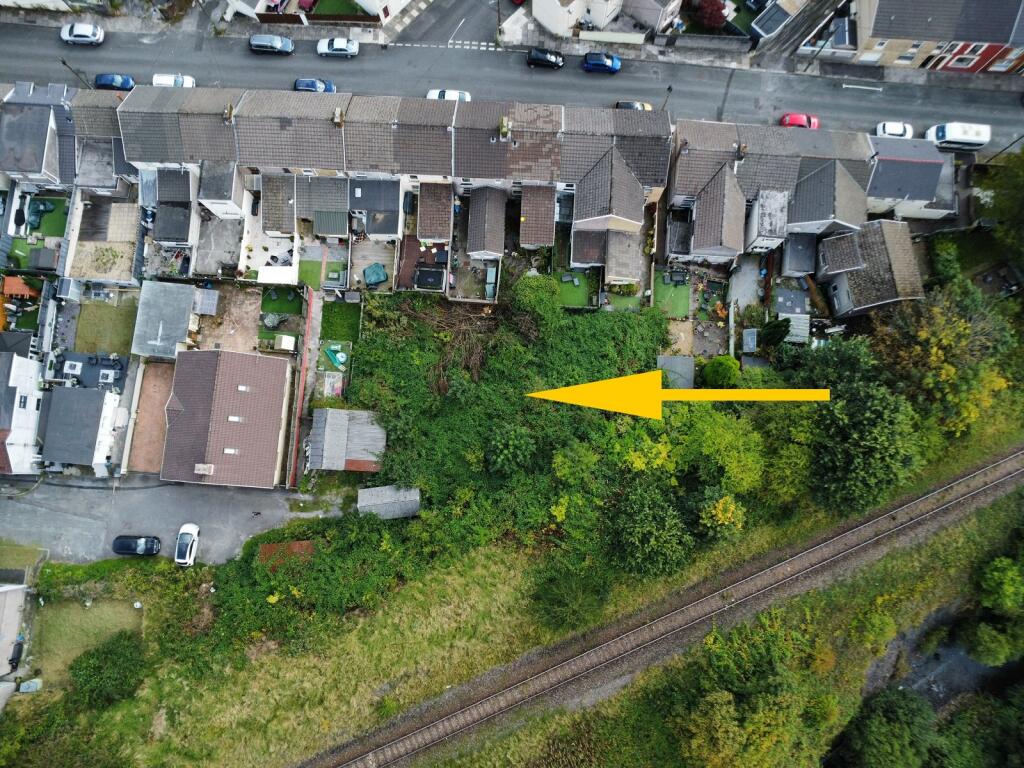 Land in Maesteg