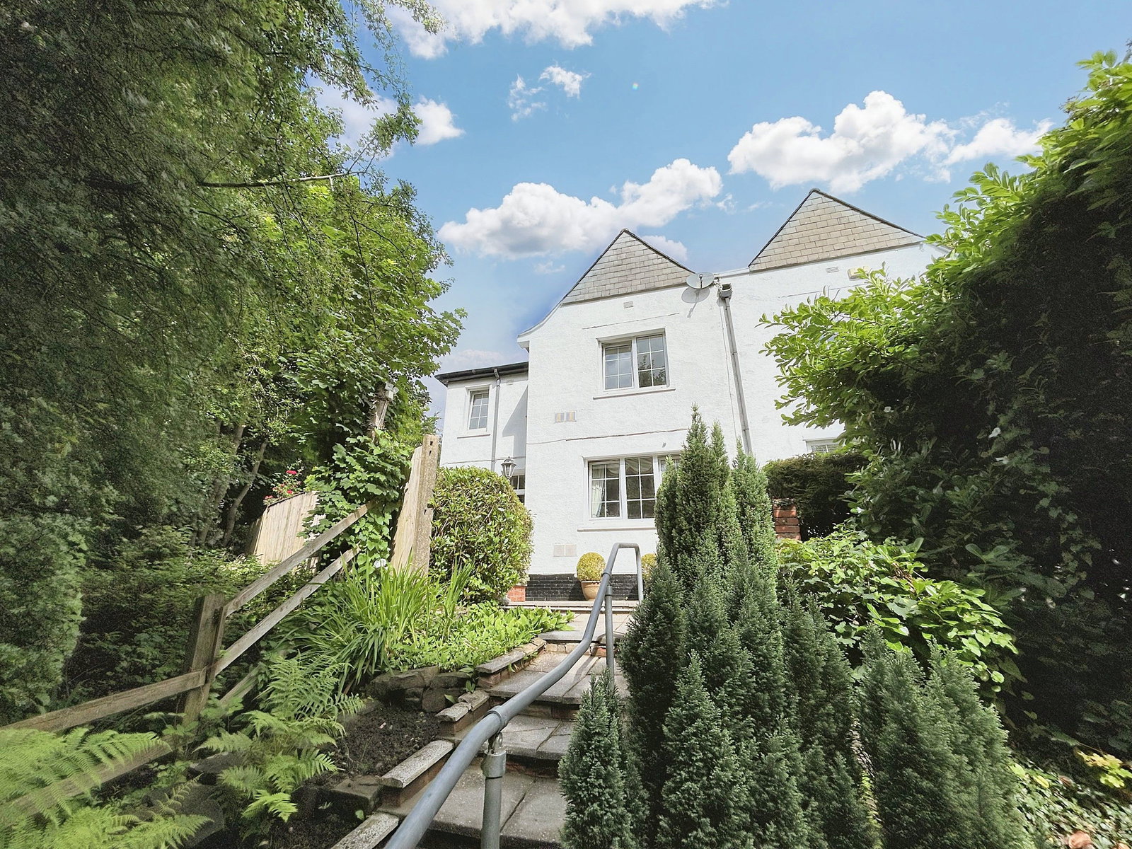 Semi Detached House in Neath