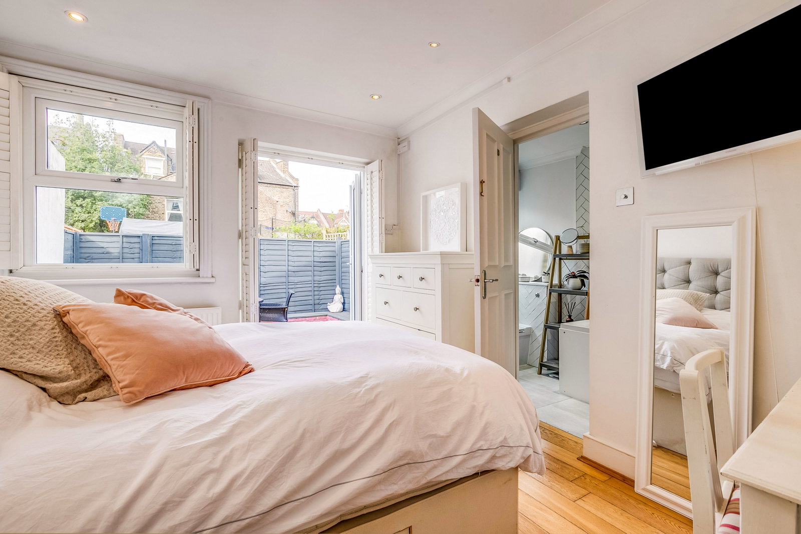 Flat in London 2