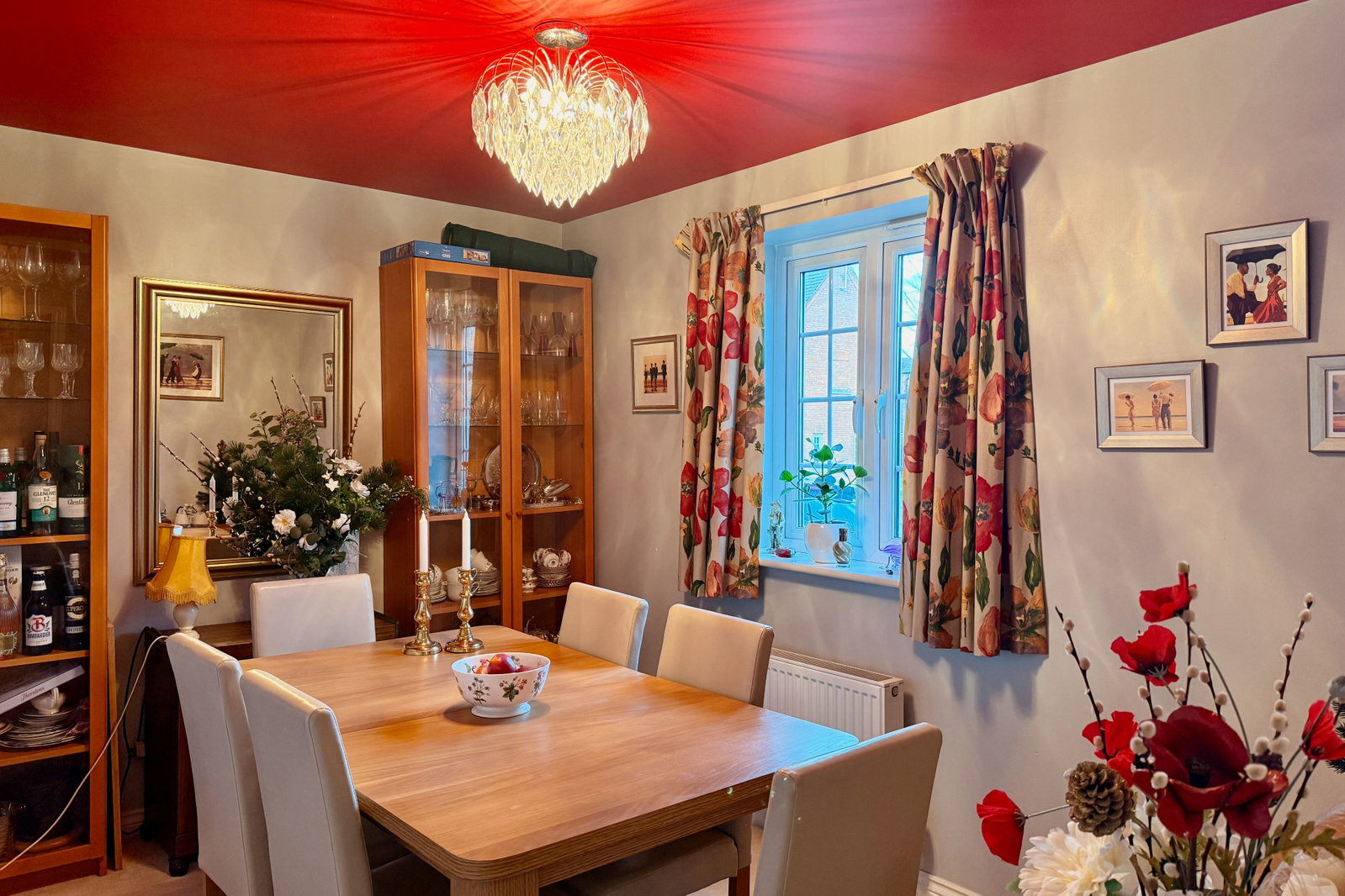 Detached House in Leighton Buzzard