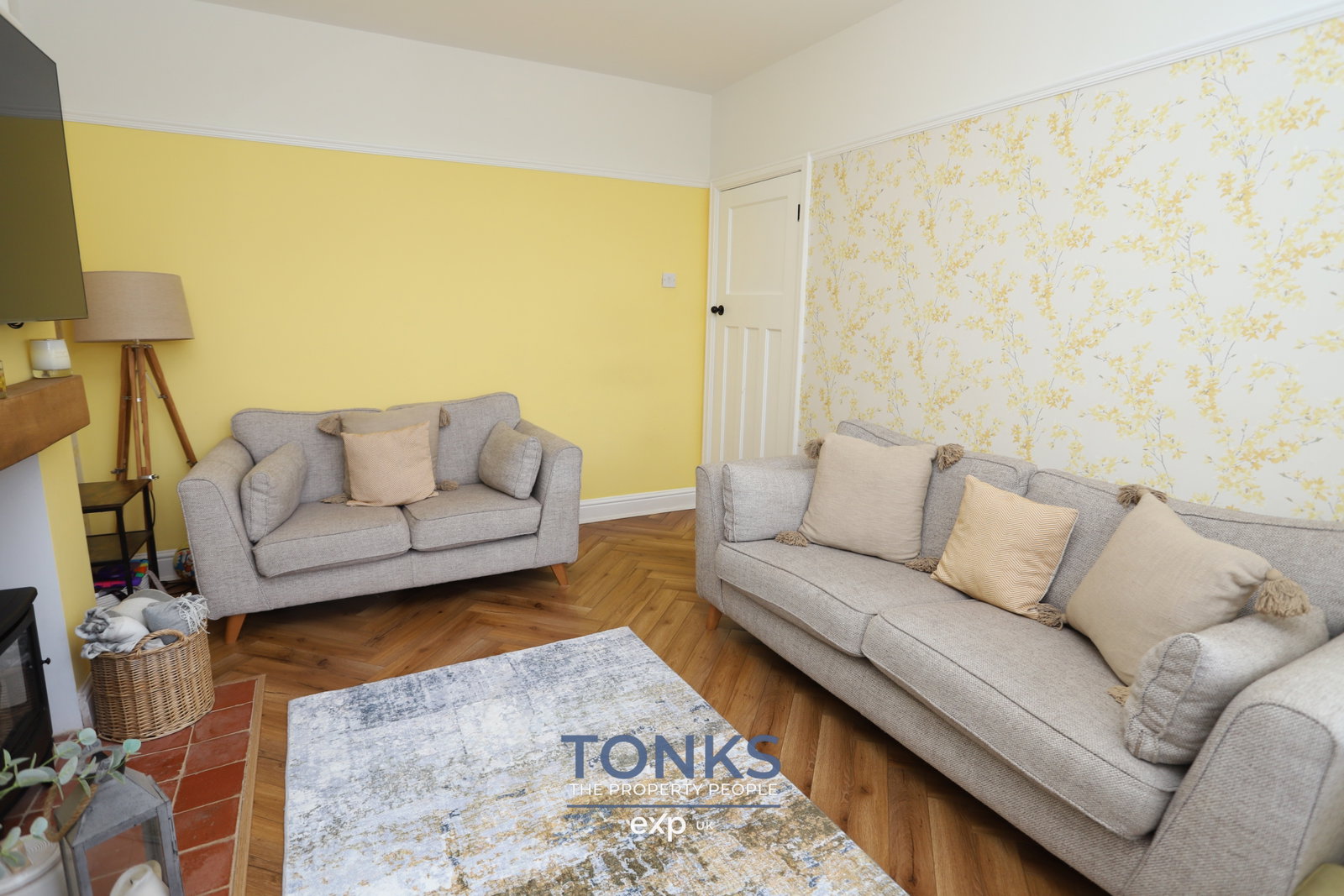 Semi Detached House in Halesowen