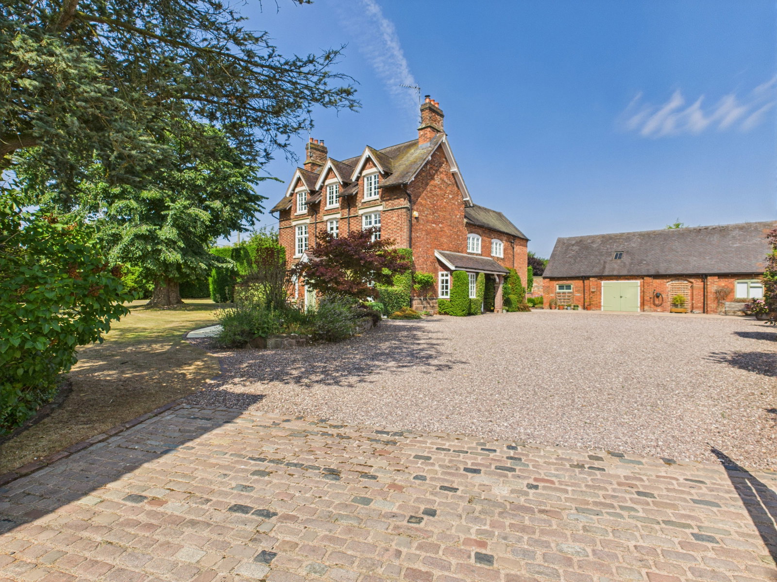 Country House in Stafford