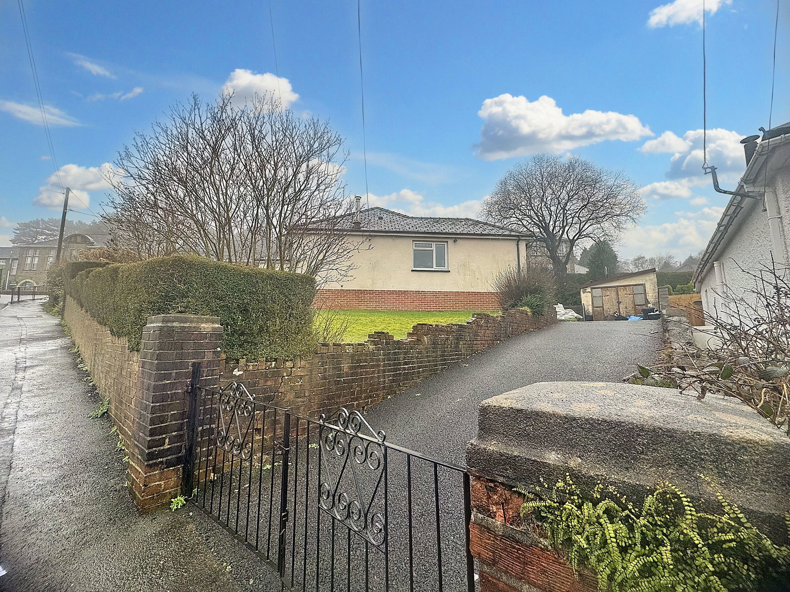Bungalow in Maesteg