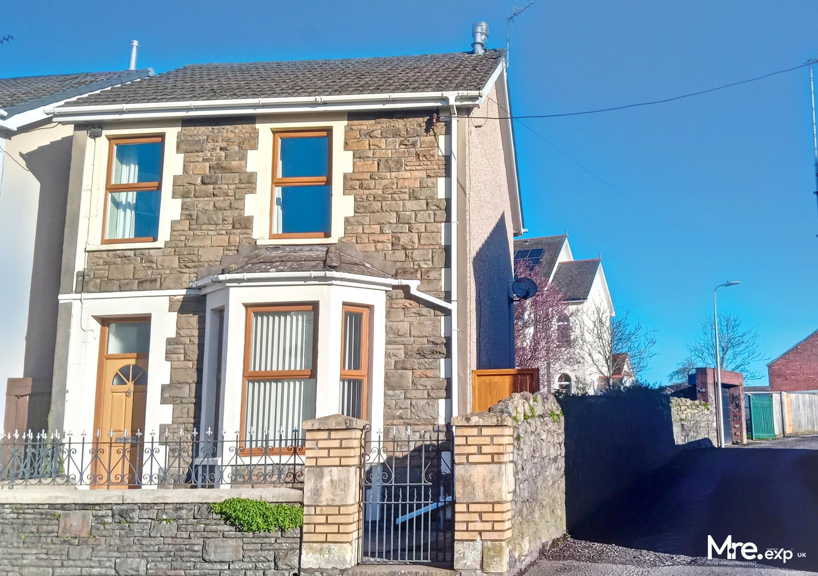 Detached House in Bridgend