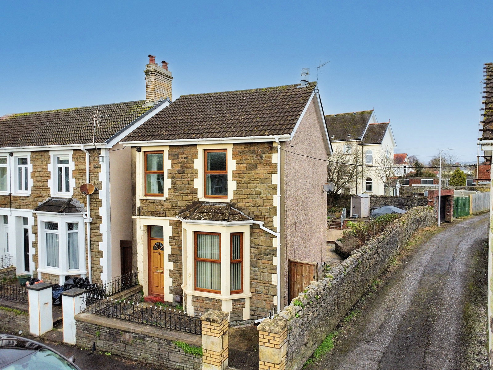 Detached House in Bridgend