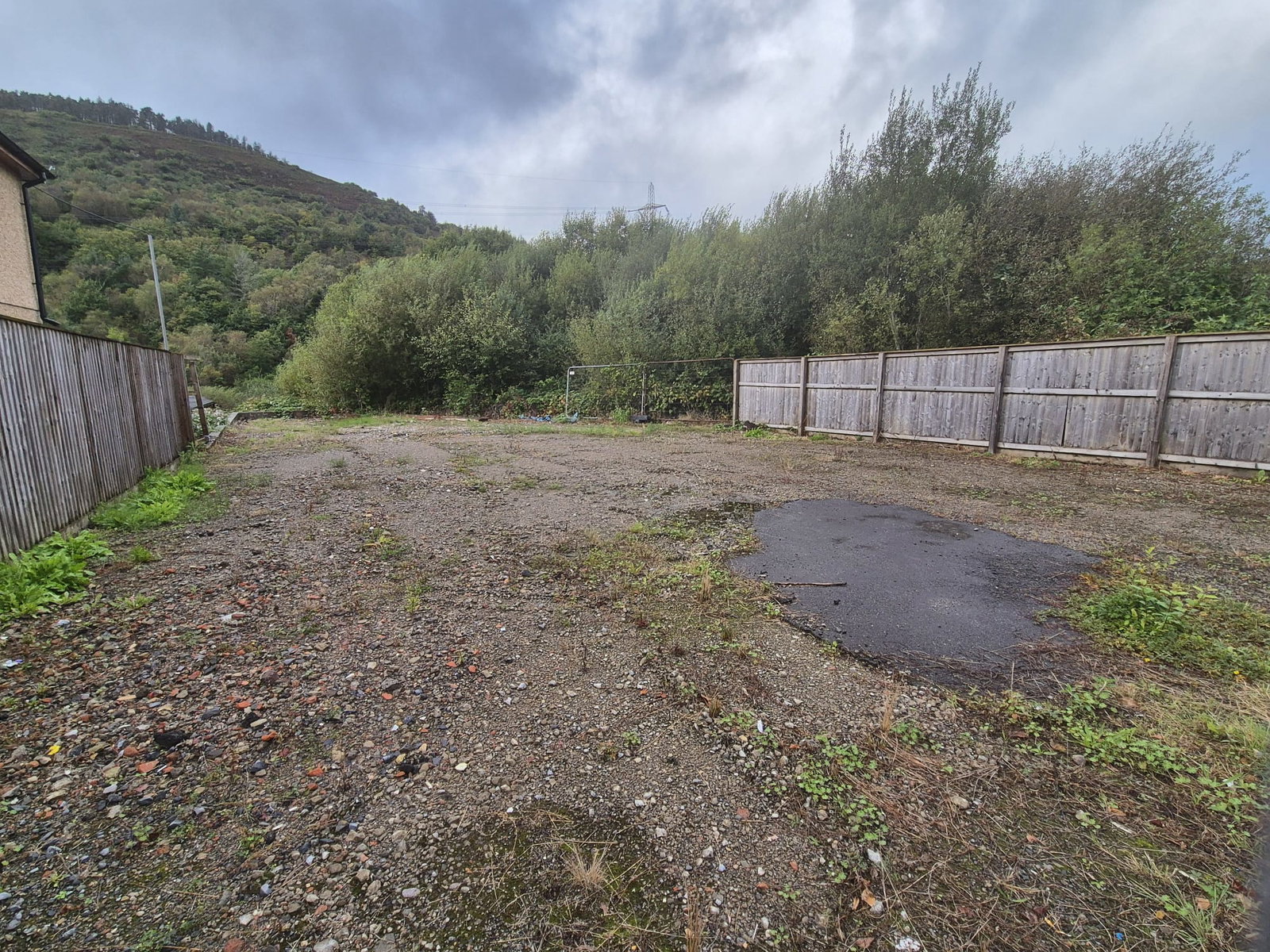 Plot in Port Talbot