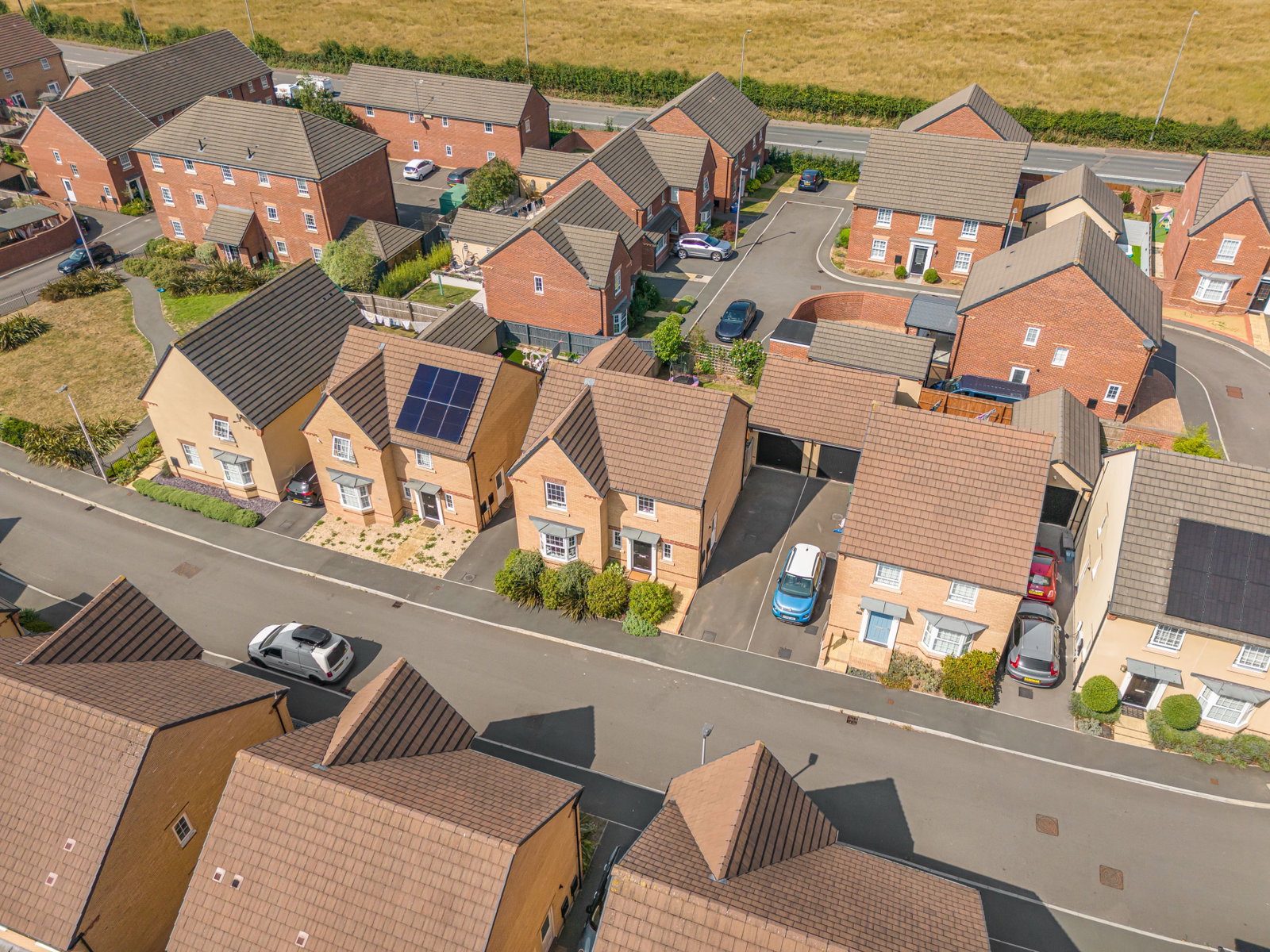 Detached House in Cardiff