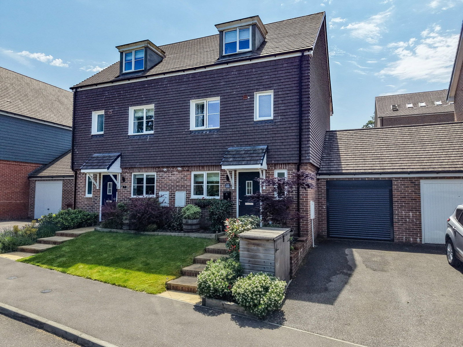 Semi Detached House in Heathfield