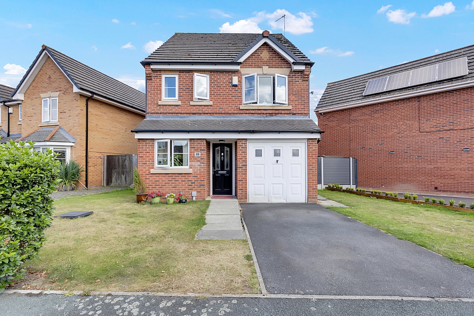 Detached House in Winsford