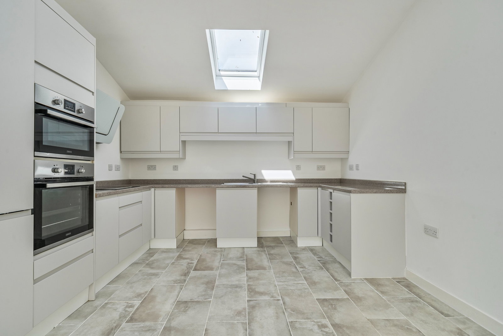 Bungalow in Warminster