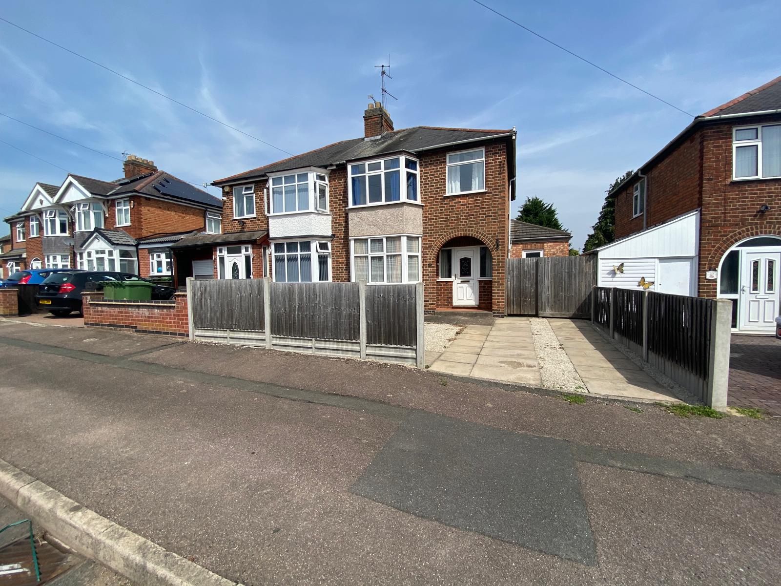 Semi Detached House for sale in Leicester, Una Avenue, Leicester, LE3 2GS
