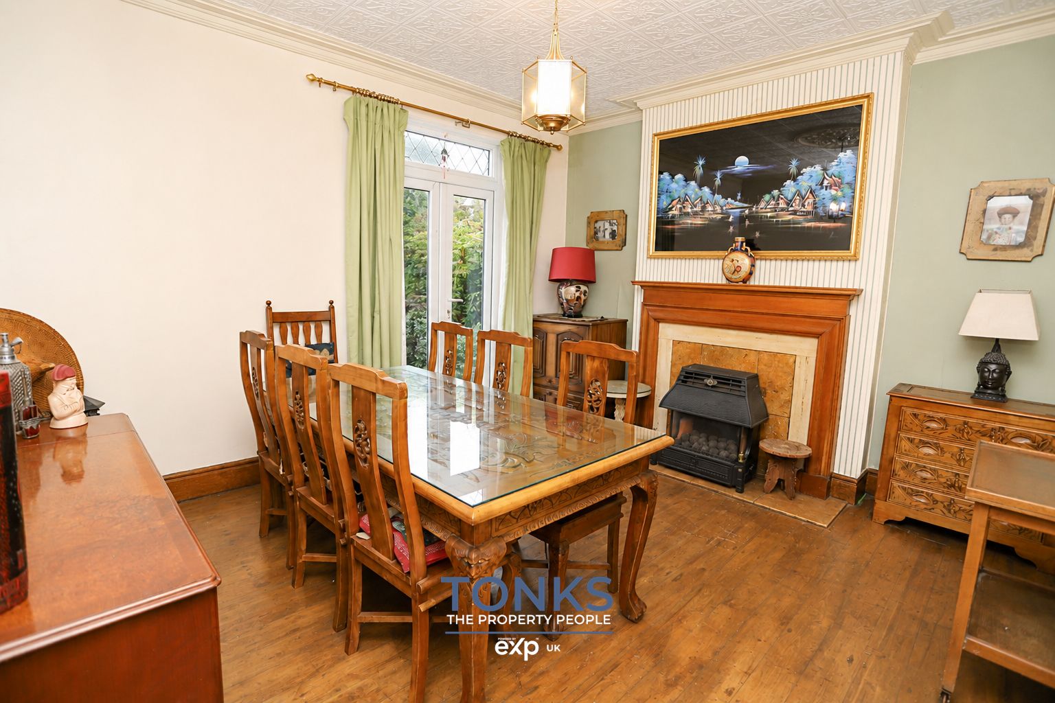 Semi Detached House in Halesowen