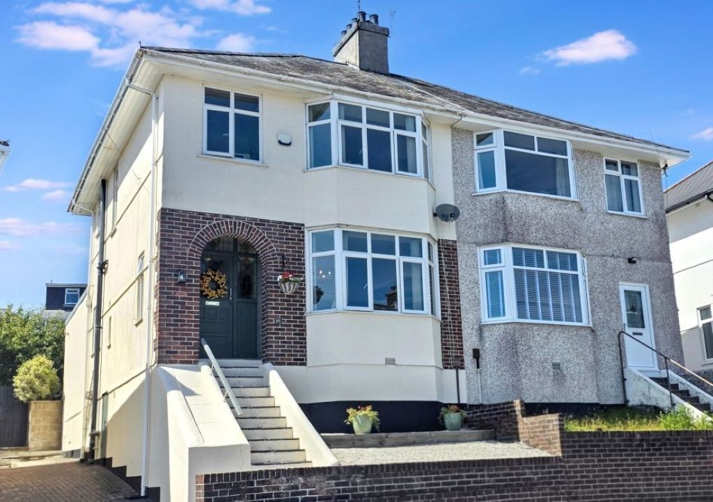 Semi Detached House in Plymouth