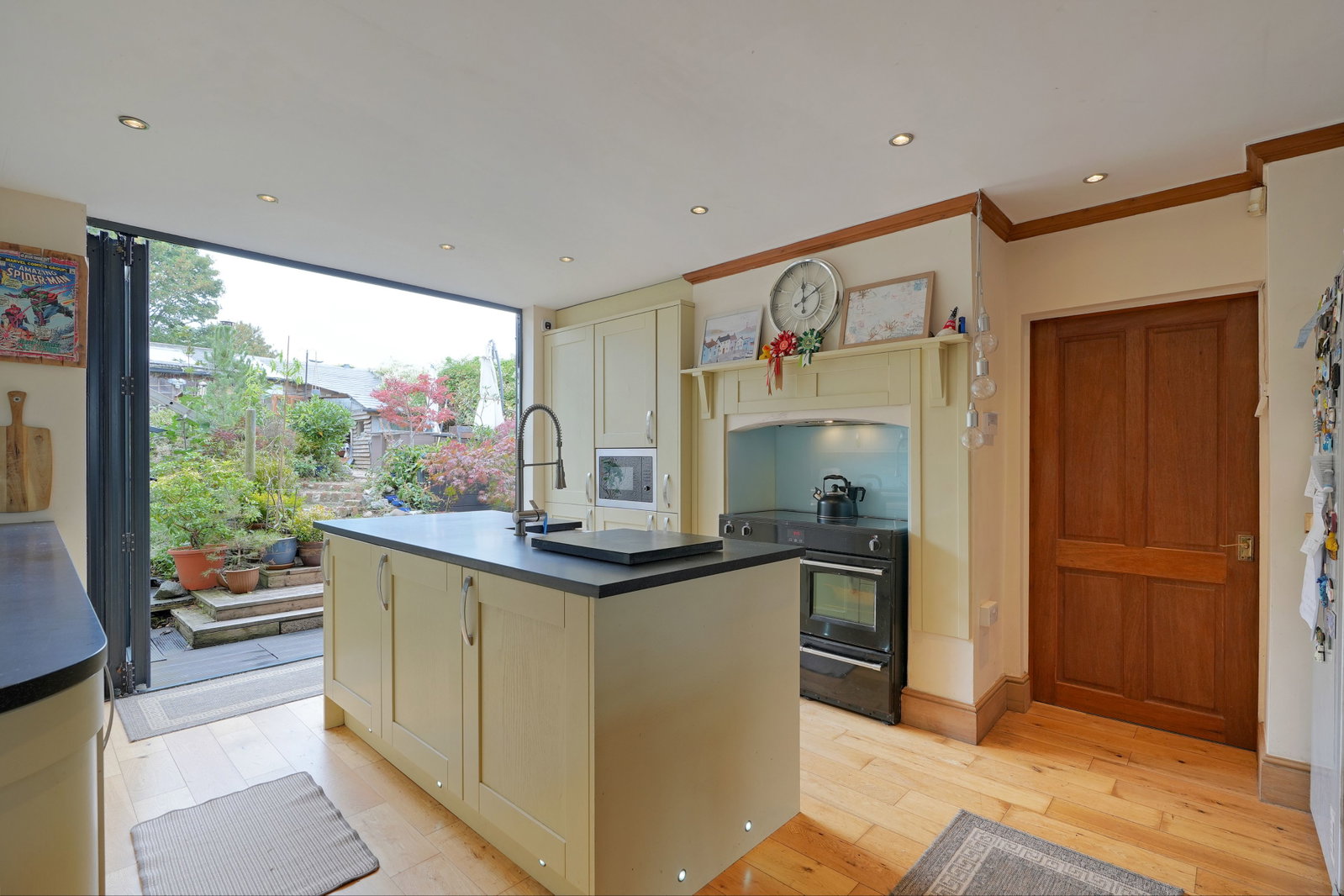 Semi Detached House in Marsh Lane