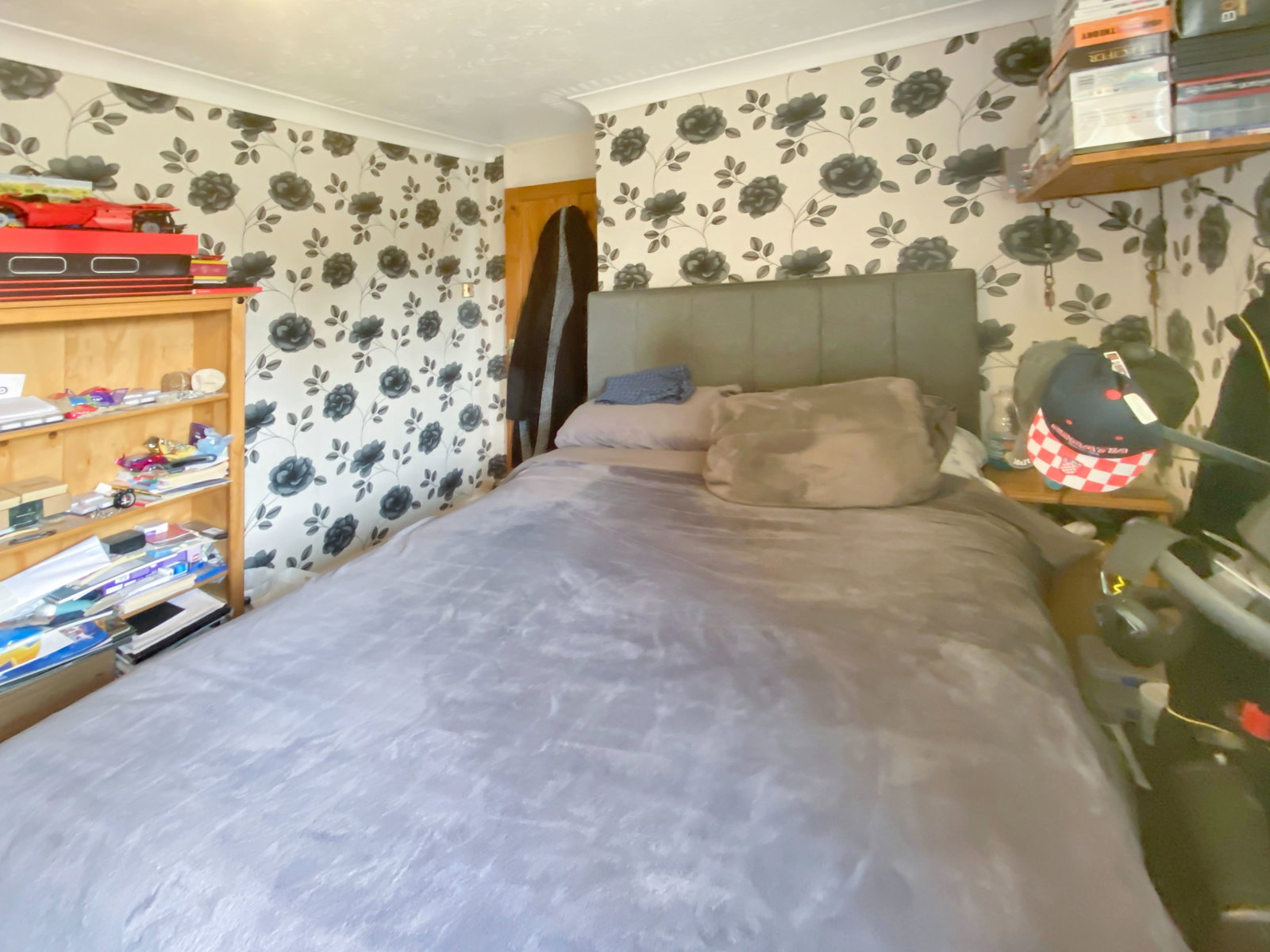 Semi Detached House in Ashford