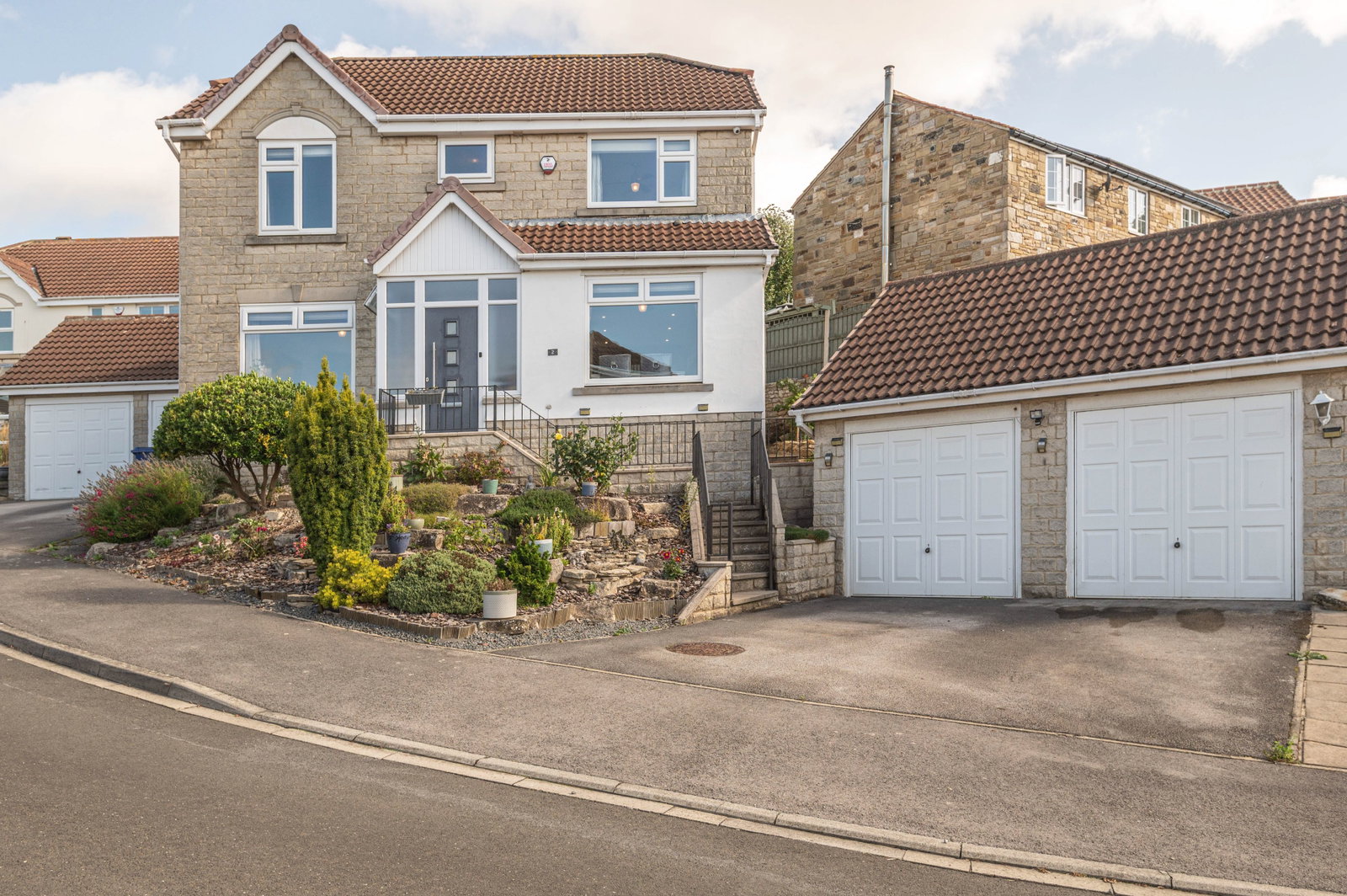 Detached House in Knottingley