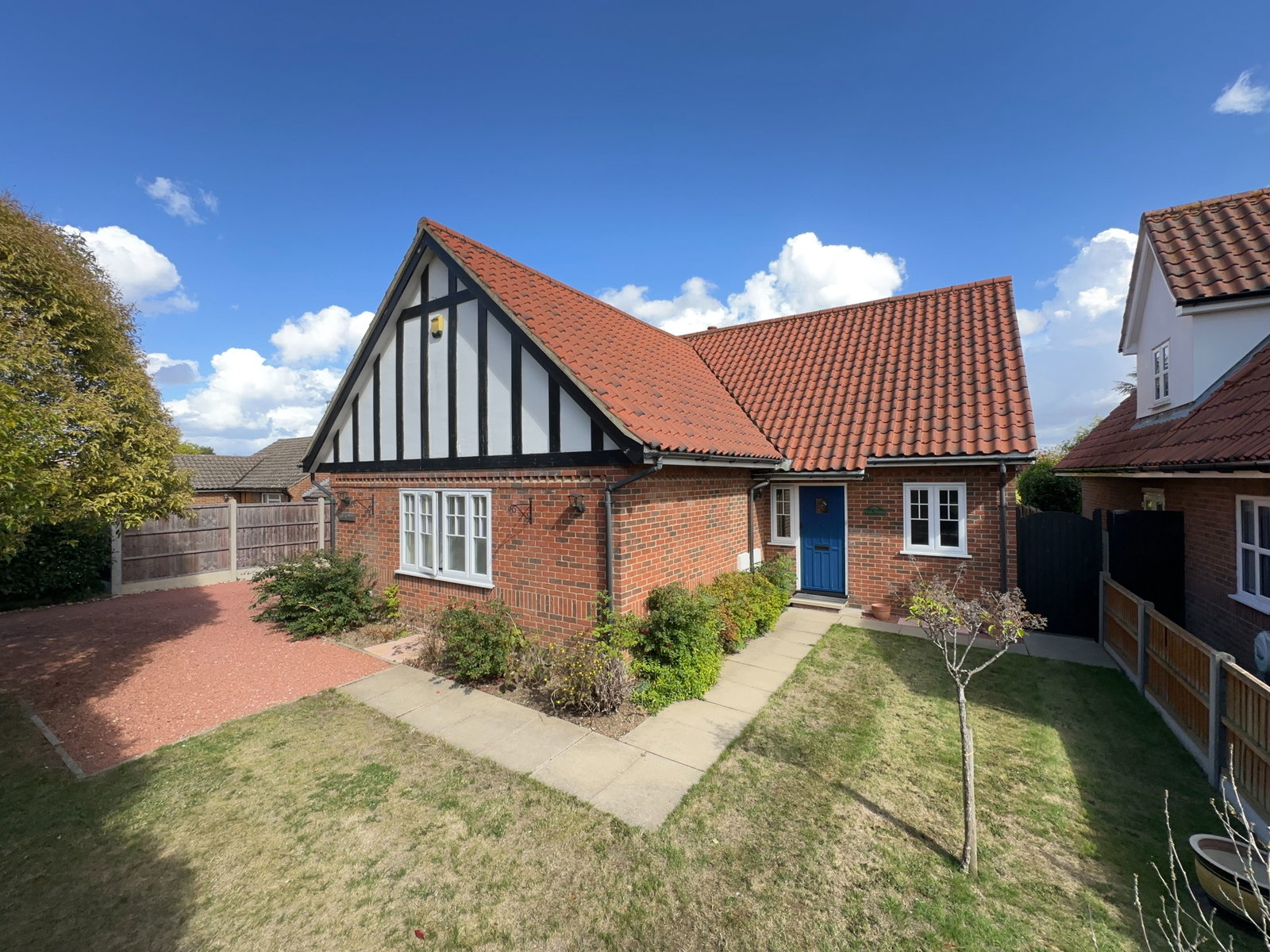 Detached House in Halstead