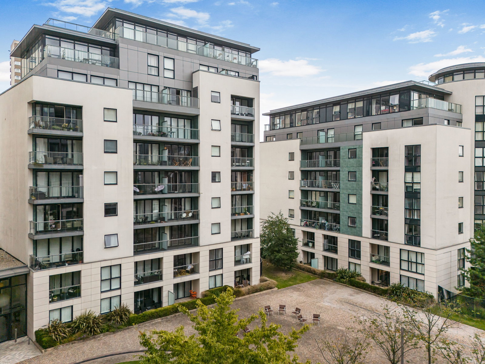 Apartment in Brentford