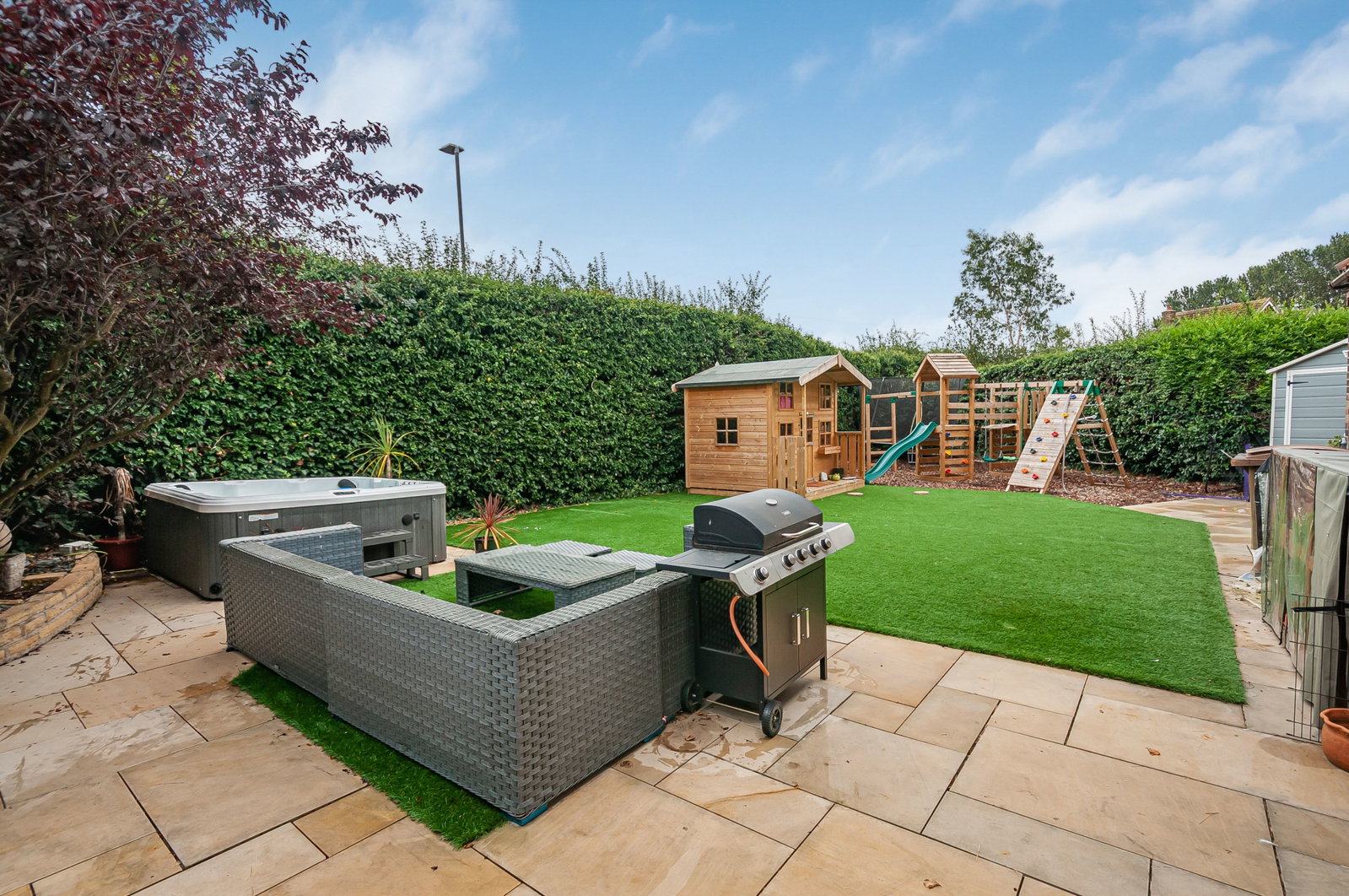 Detached House in Leven