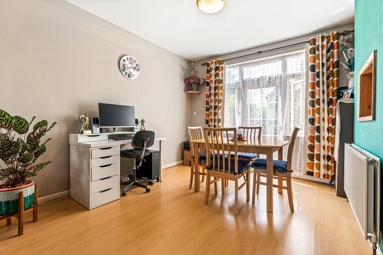 Semi Detached House in Leicester