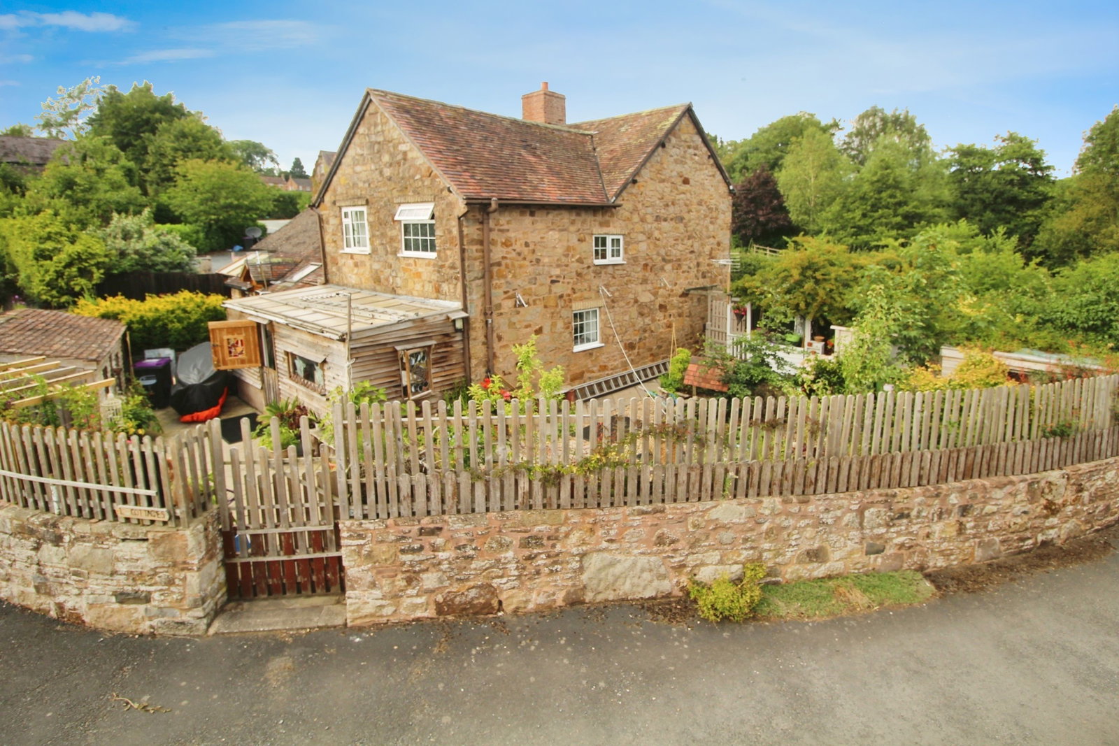 End Of Terrace House in Nr Cleobury Mortimer