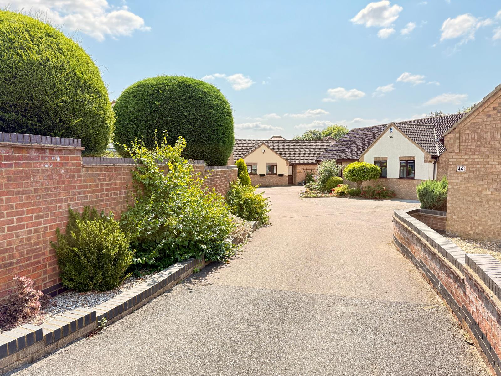 Bungalow in Milton Keynes