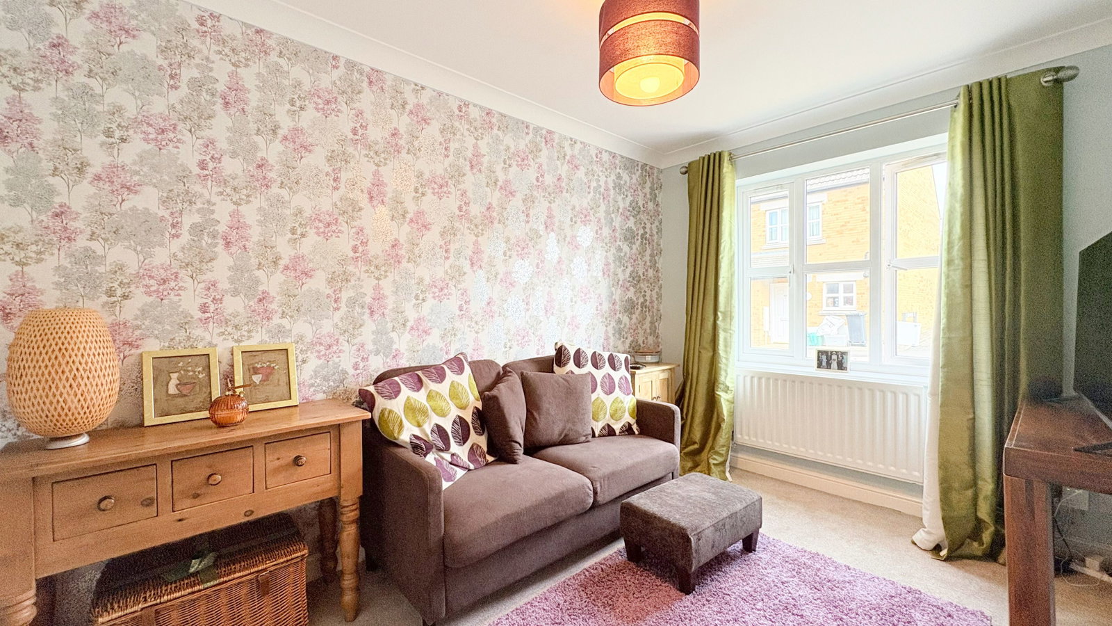 Semi Detached House for sale in Bristol, Kings Drive, Stoke Gifford, Bristol, BS34 8RQ