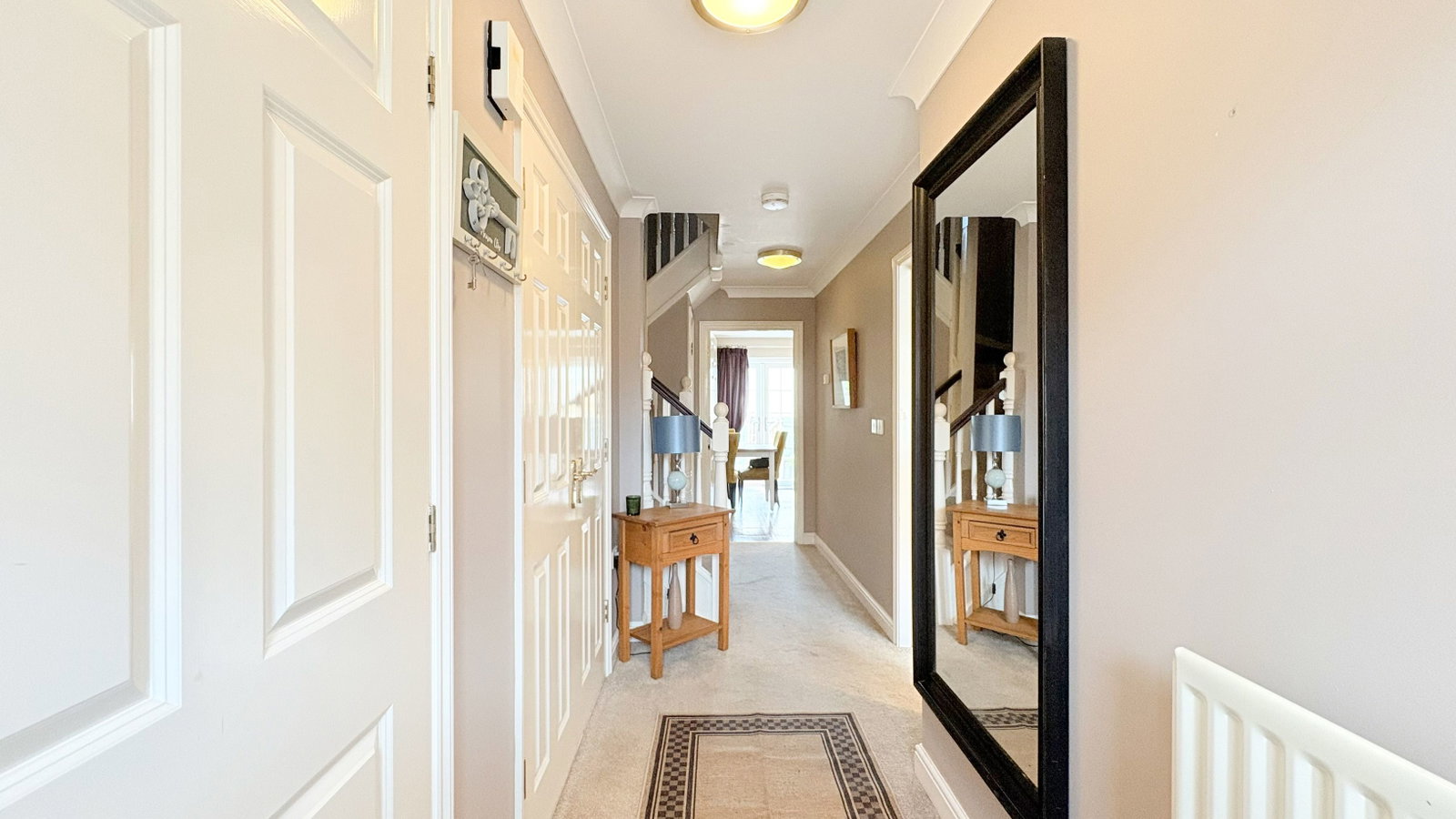 Semi Detached House for sale in Bristol, Kings Drive, Stoke Gifford, Bristol, BS34 8RQ