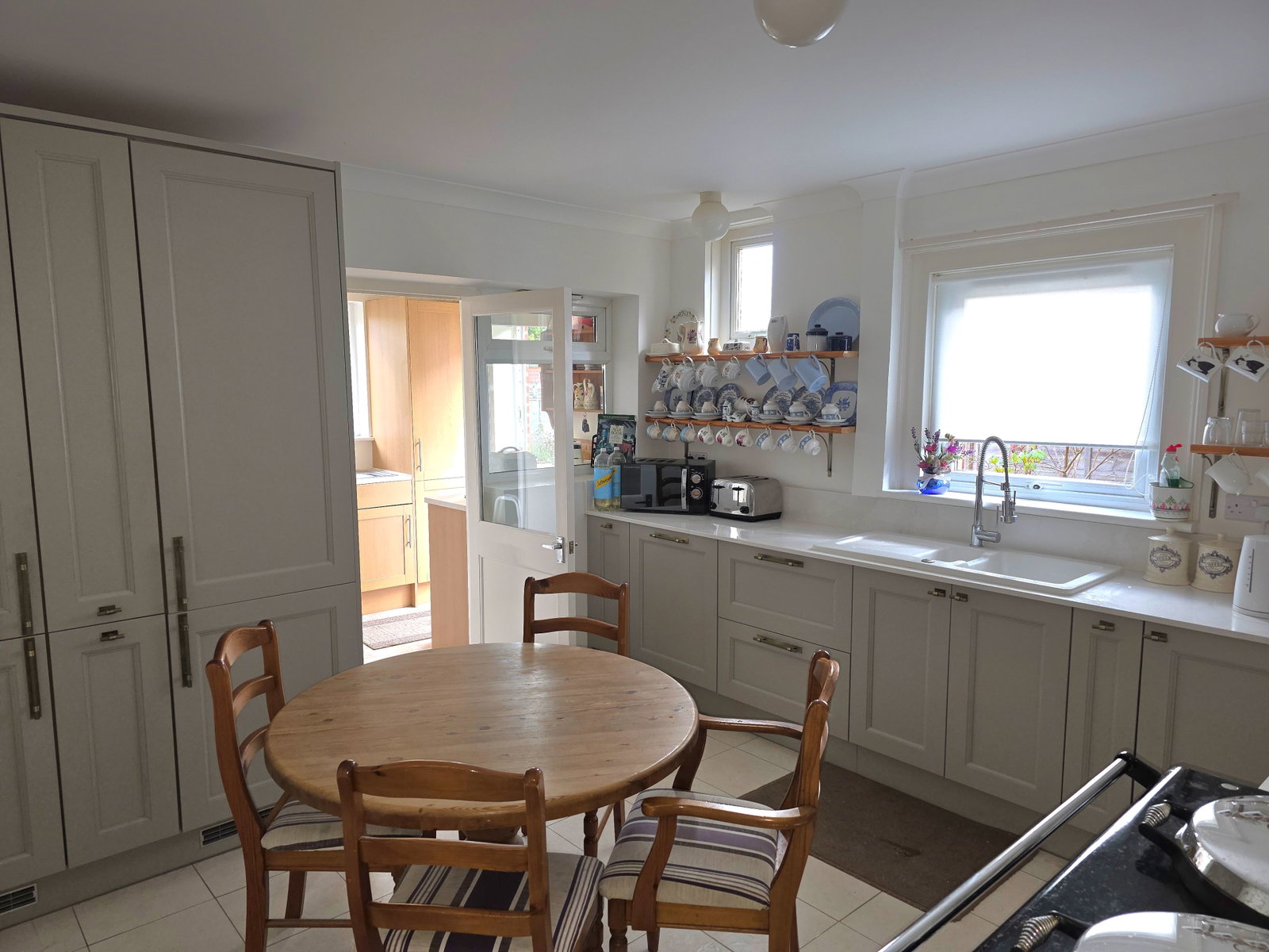 Semi Detached House in Totland Bay