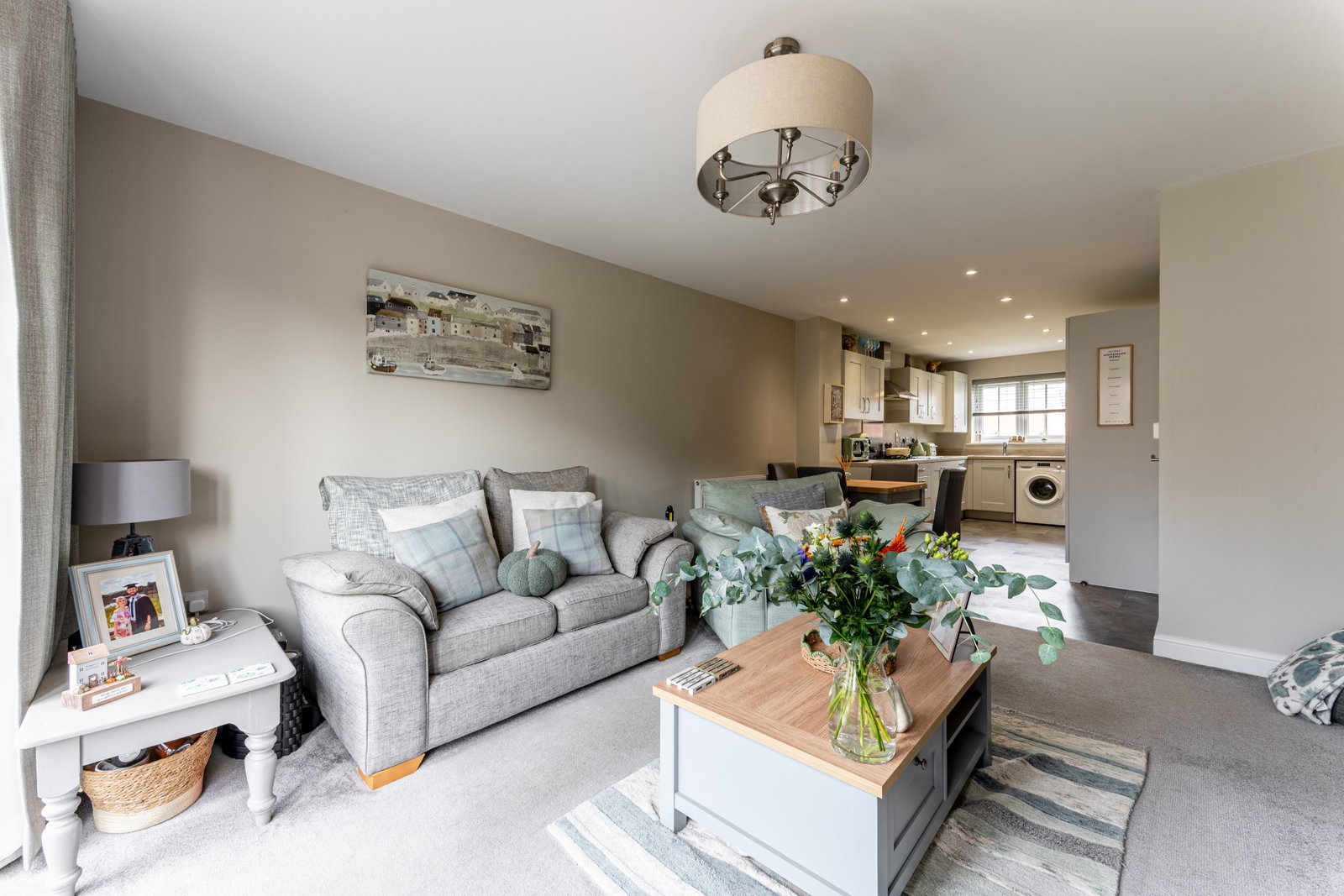 Semi Detached House in Stone