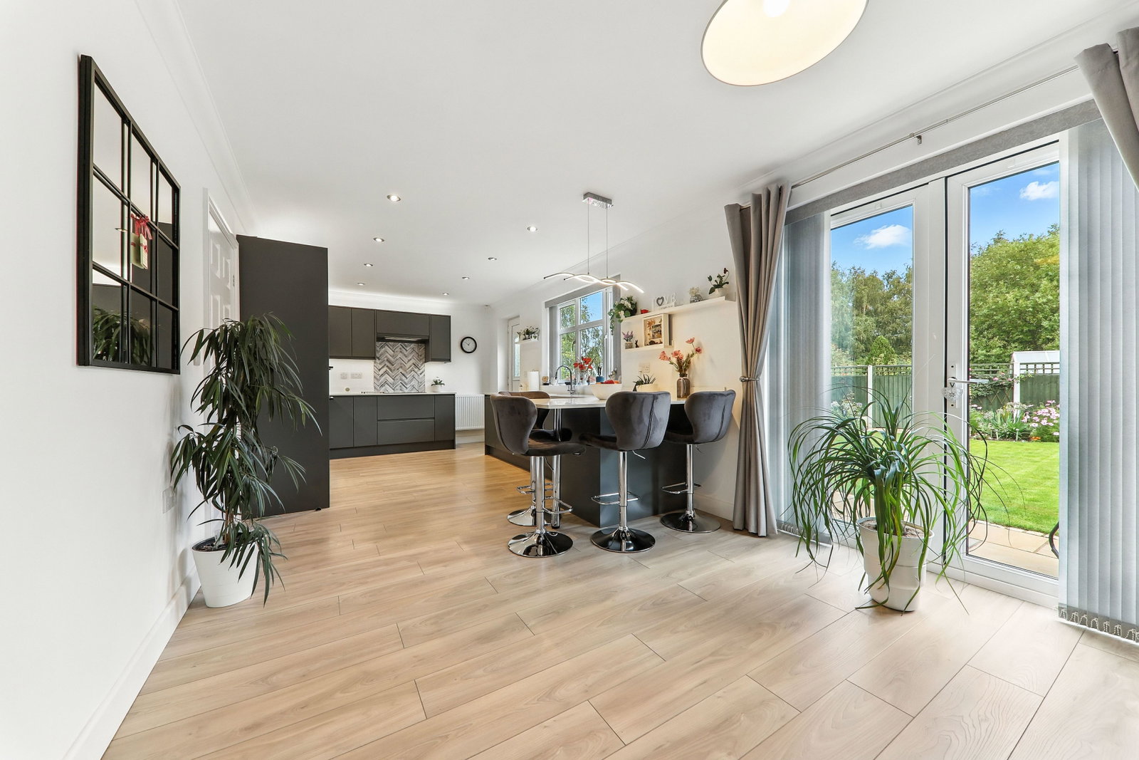 Detached House in Castleford