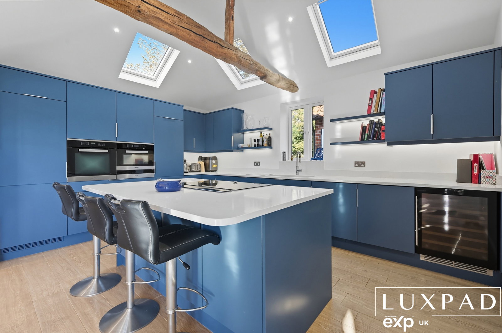 Detached House for sale in Sudbury, Mannings Farm Barn, Castlings Heath, Groton, Sudbury, CO10 5EU, 3025 m²
