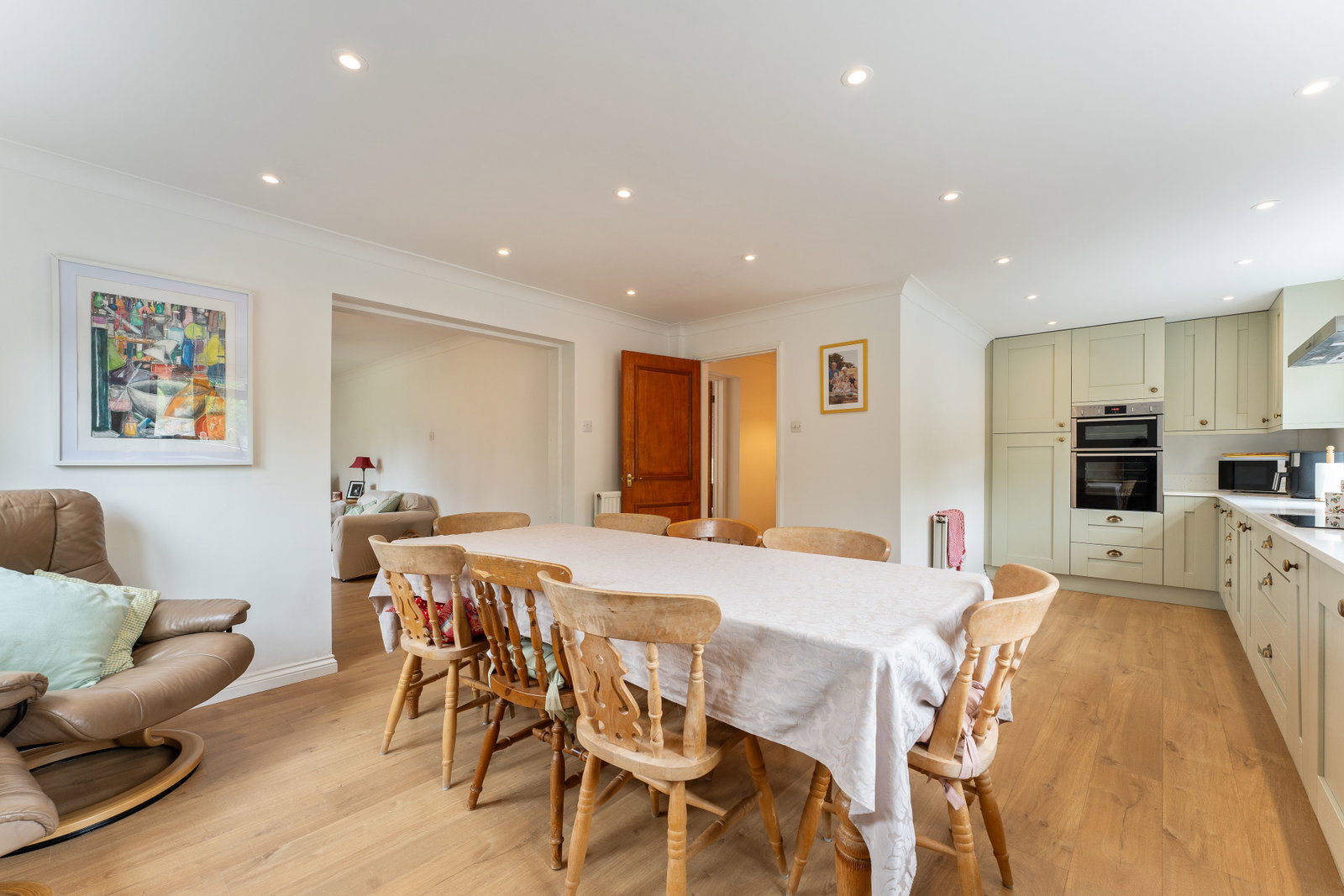 Detached House in Warminster