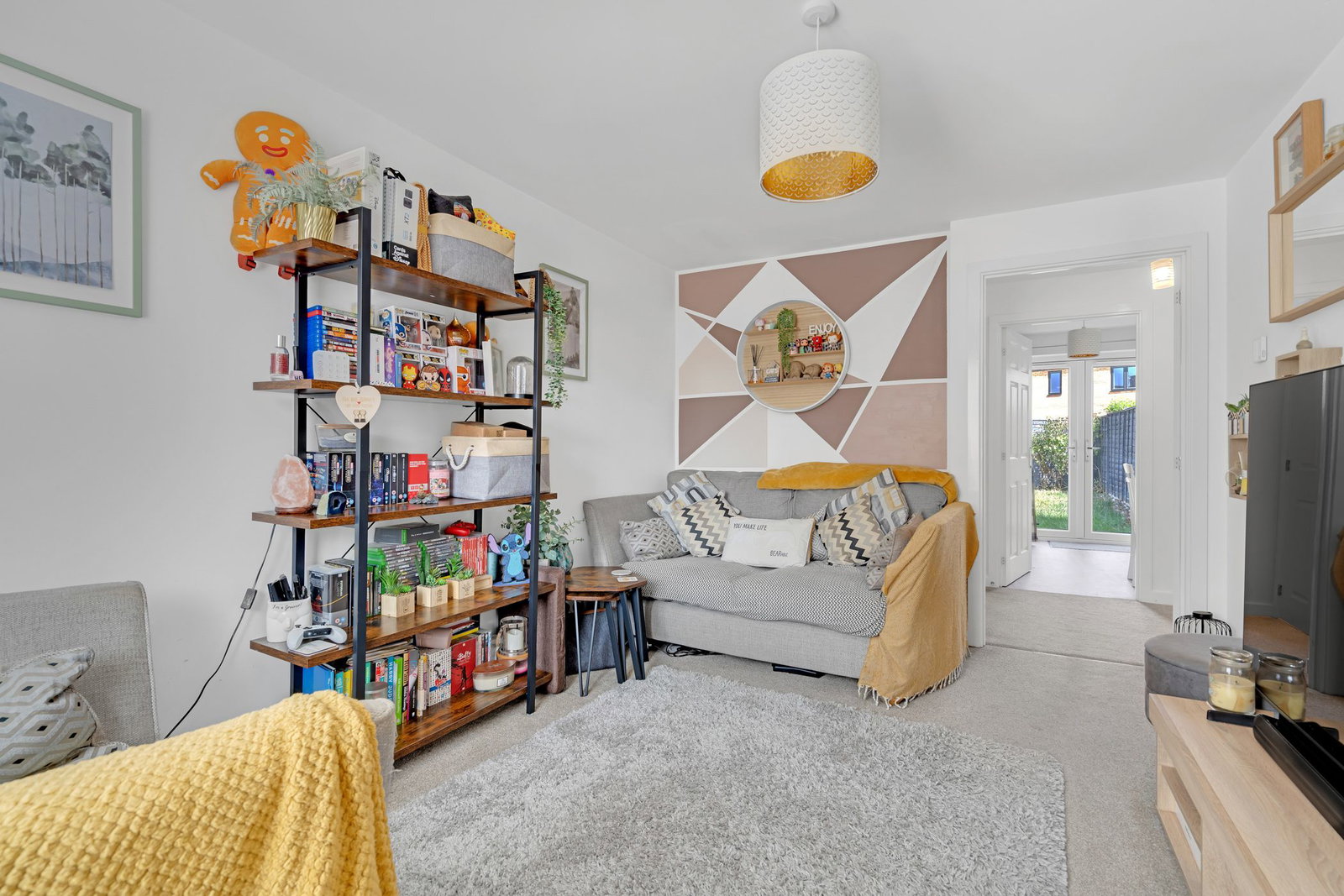 Semi Detached House in Cheltenham