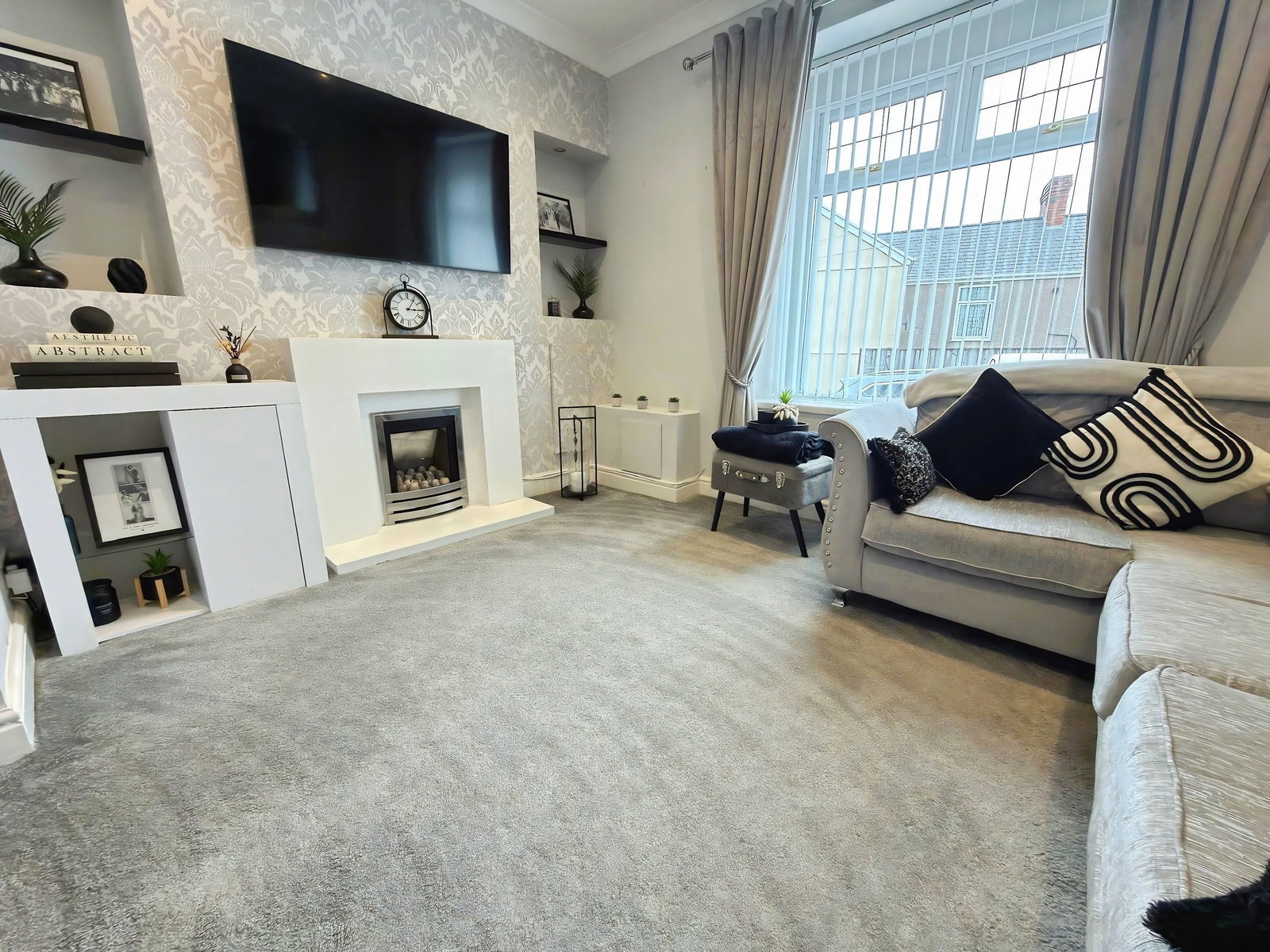 End Of Terrace House in Swansea