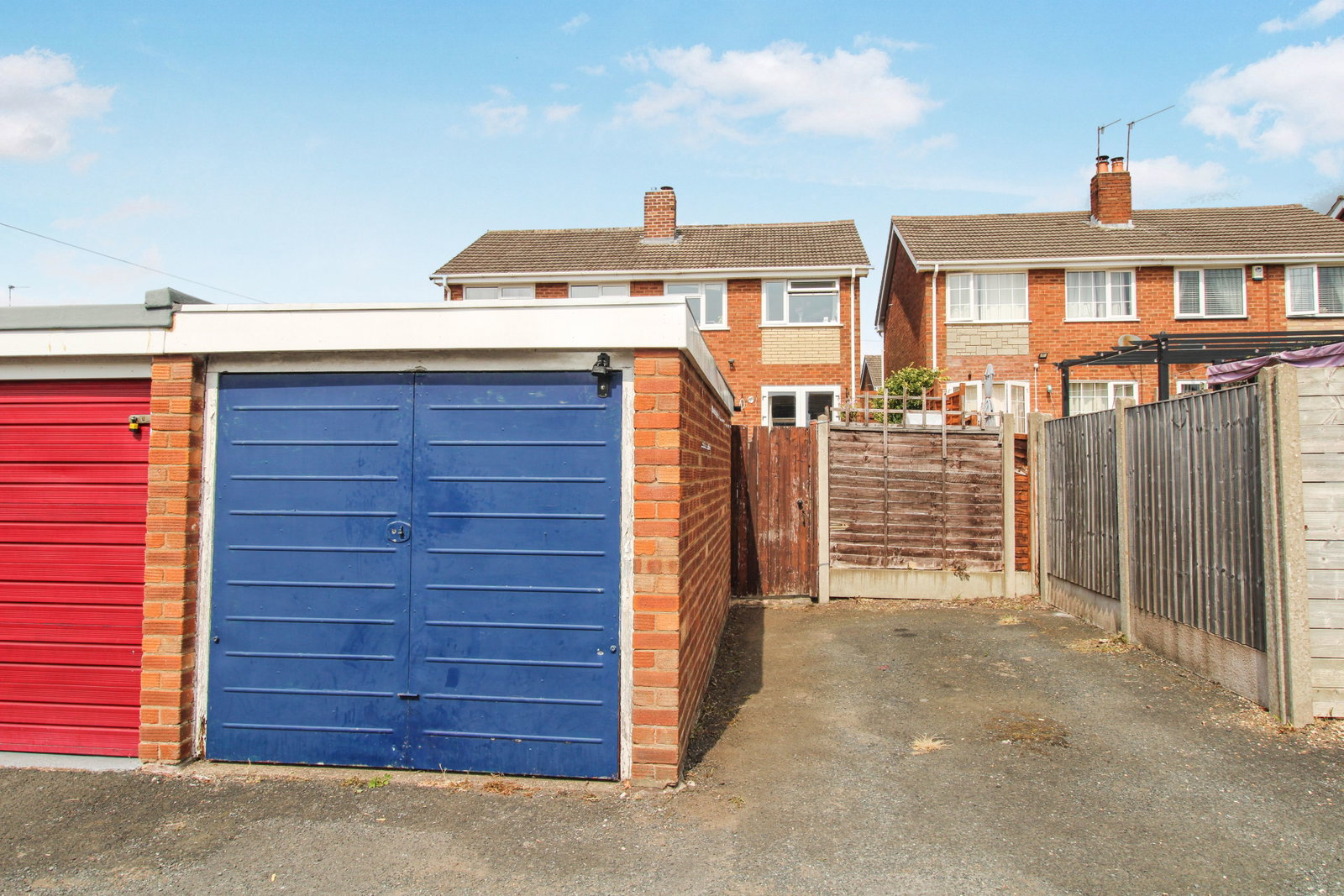Semi Detached House in Kingswinford