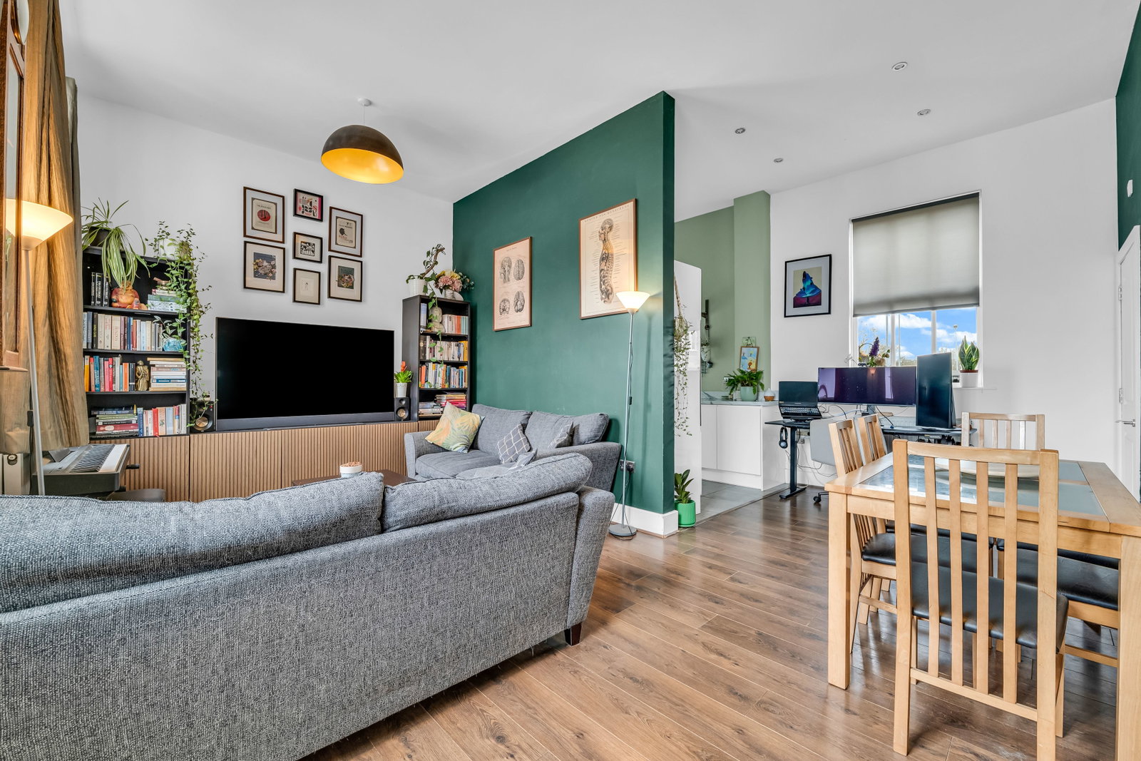 Semi Detached House in Loughborough